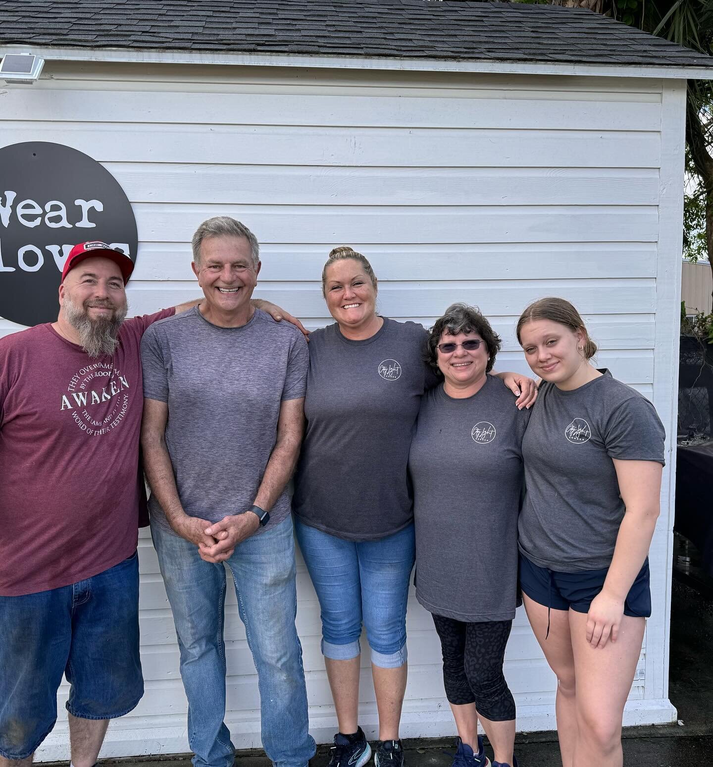 Thank you City Light Church for your acts of service! Our campus and our new Dignity House got a major cleanup!  @mycitylight #dignitynotdependency #messywork #beautifulday #cleanup #serveday