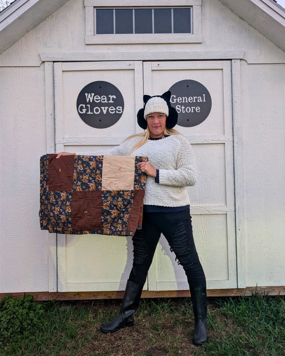 A huge thank you to the amazing lady quilters at Joy Lutheran for donating several of these beautiful, cozy quilts for our clients. We are so grateful for your time, talent, and heart keeping our clients warm this season!

#WearGloves #DignityNotDepe