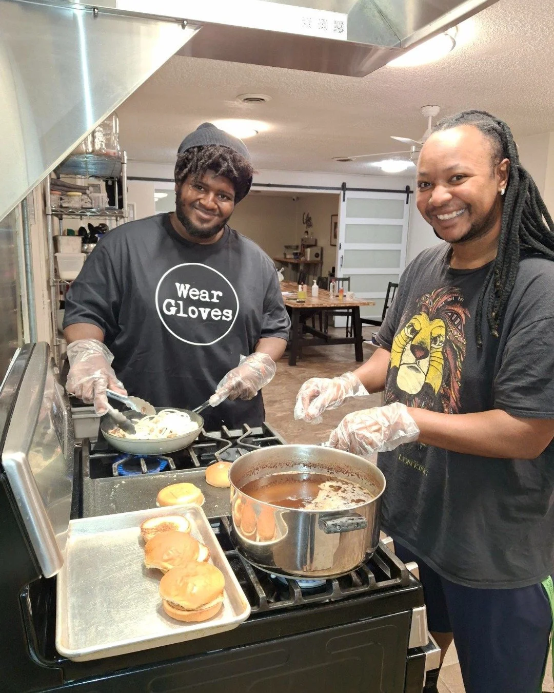 This week, several of our newest Dignity House guests participated in their first cooking class with Mike Piazza, learning how to make homemade burgers, fresh potato chips, and avocado sauce.

We&rsquo;re so grateful for our donors, volunteers, and p
