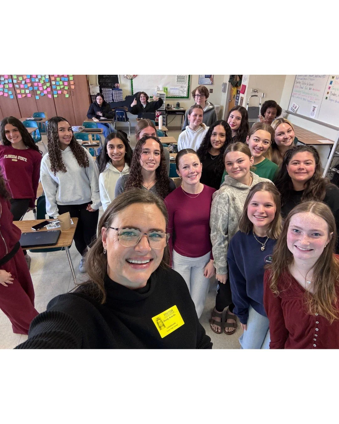 Wear Gloves was honored to speak with the NAMI service group at Forest High School last week. We loved connecting with these passionate, service-minded students!

#WearGloves #DignityNotDependency #NAMI