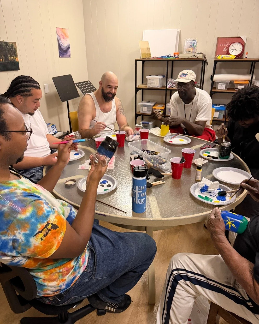 Thank you to Rachel for leading our Dignity House Art Club! This week, our guests made lanterns by painting mason jars and adding lights inside. It&rsquo;s always so special to see their creativity shine and the joy it brings to our community!

#Wear
