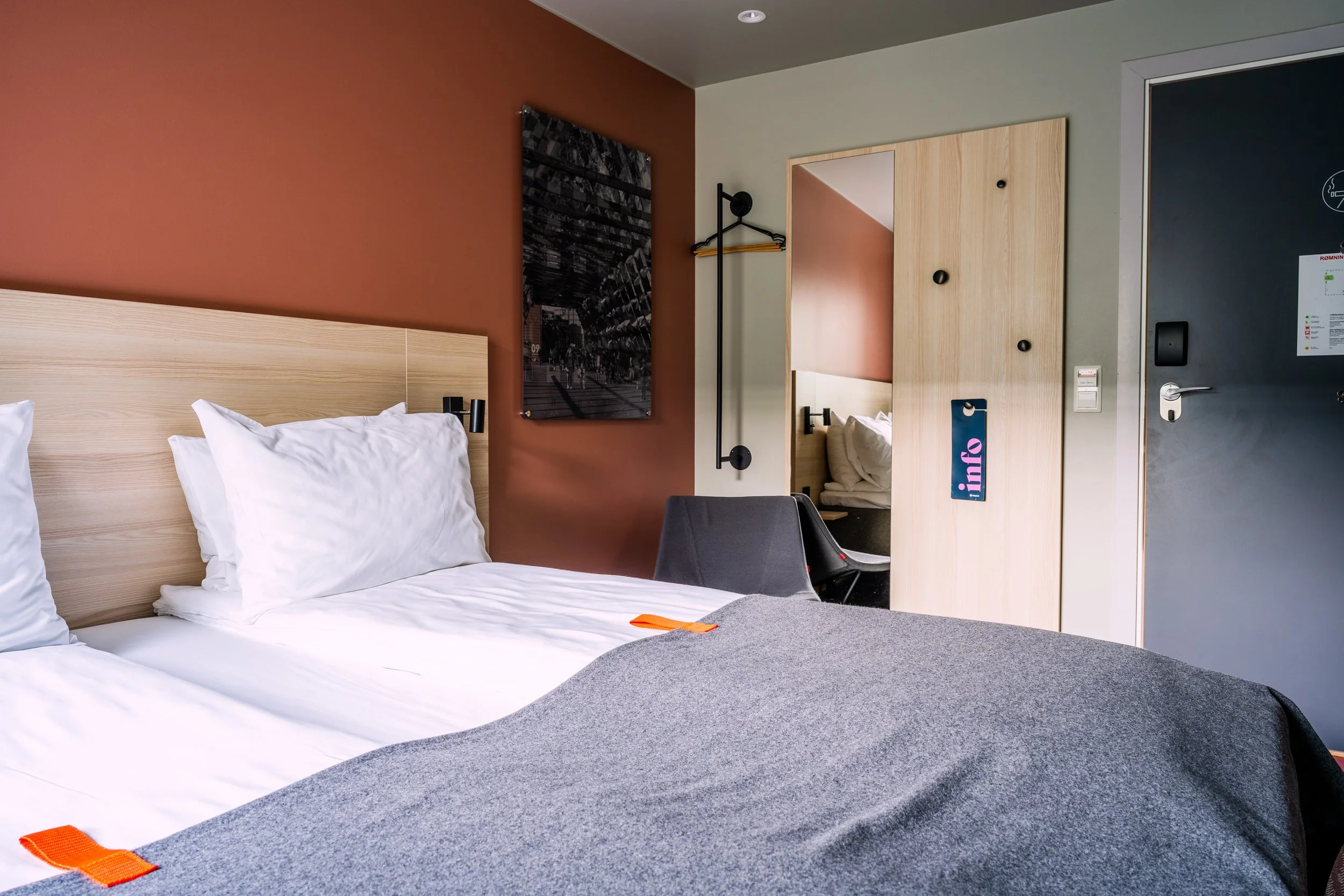 ZEN04090-HDR copy.jpg