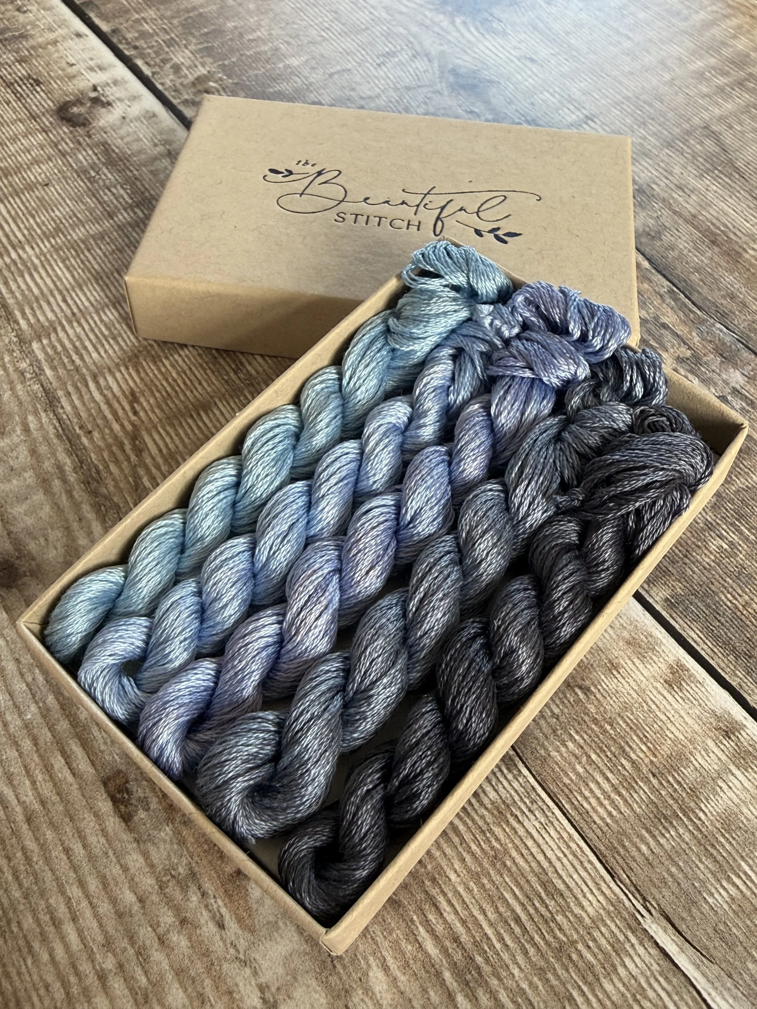 Blue Harmony Thread Set