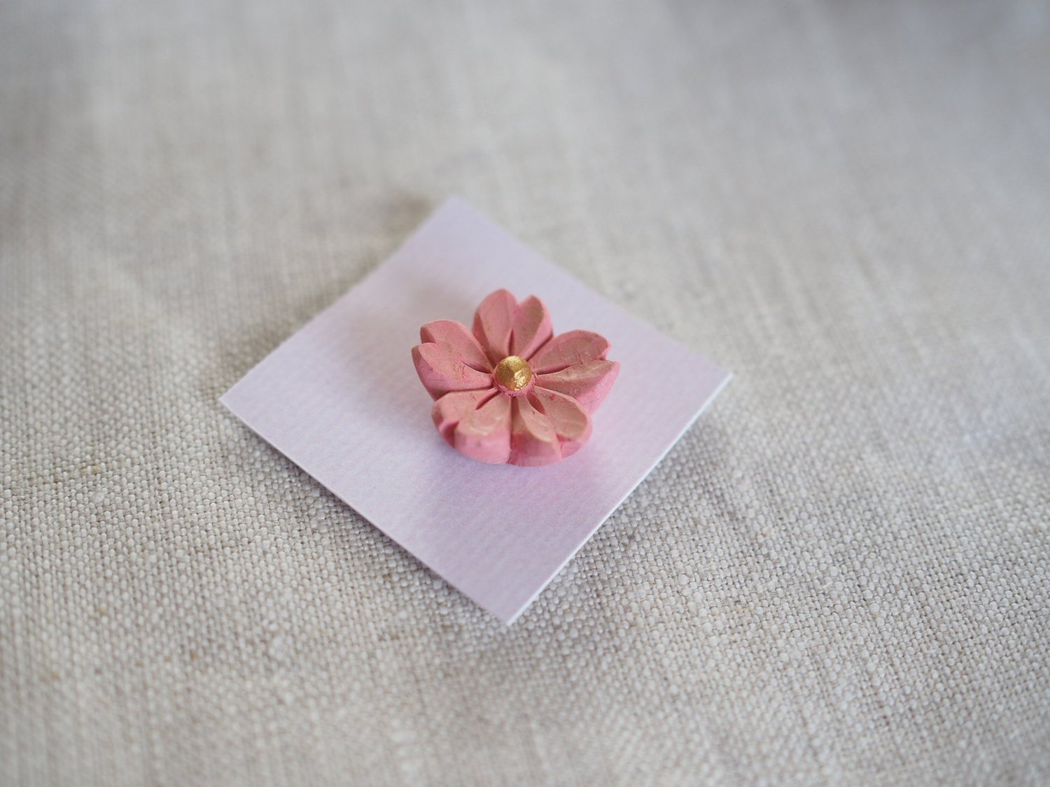 No.30 ハンドメイド レジン道 和柄 花柄 ピンク Cohana Sakura 2025 Limited Edition Needle Minder — The Beautiful