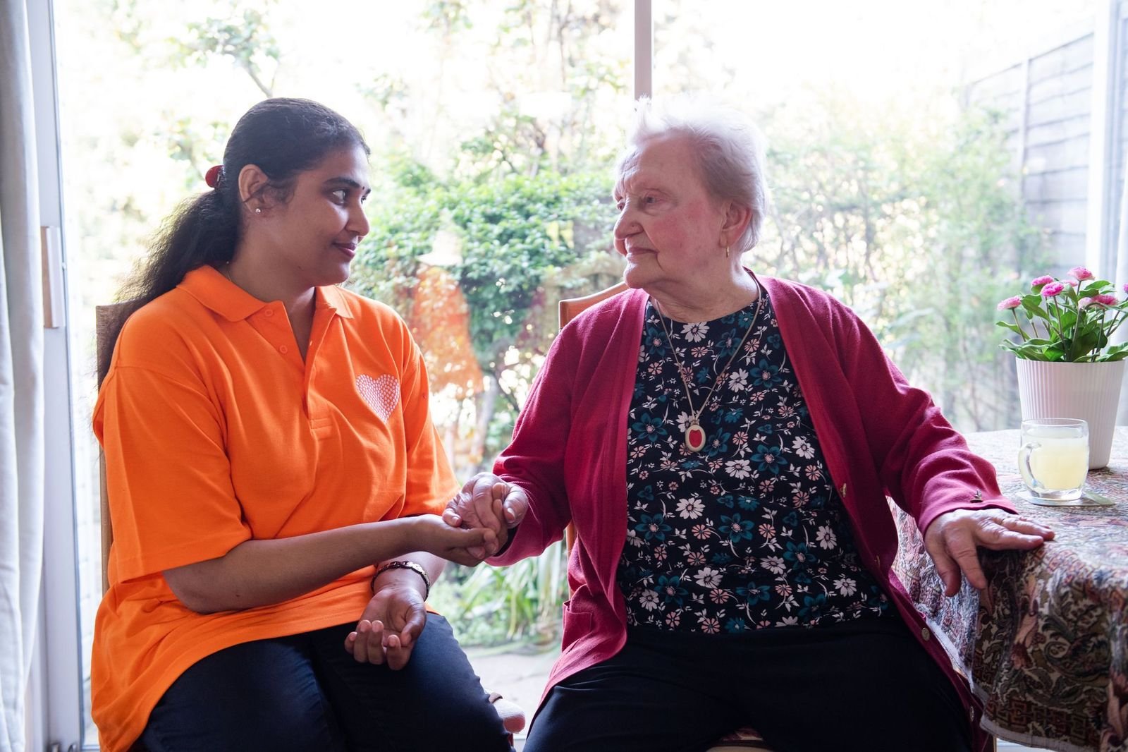 Managing Aggression and Confusion in Dementia