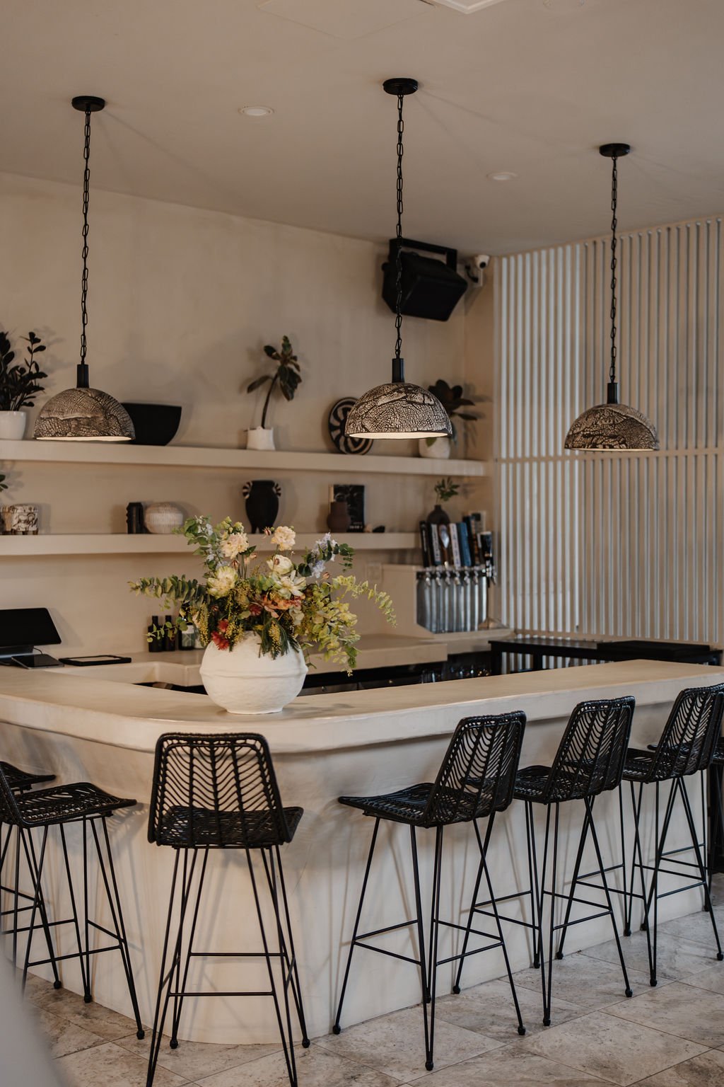 Commune Bar(1).jpg