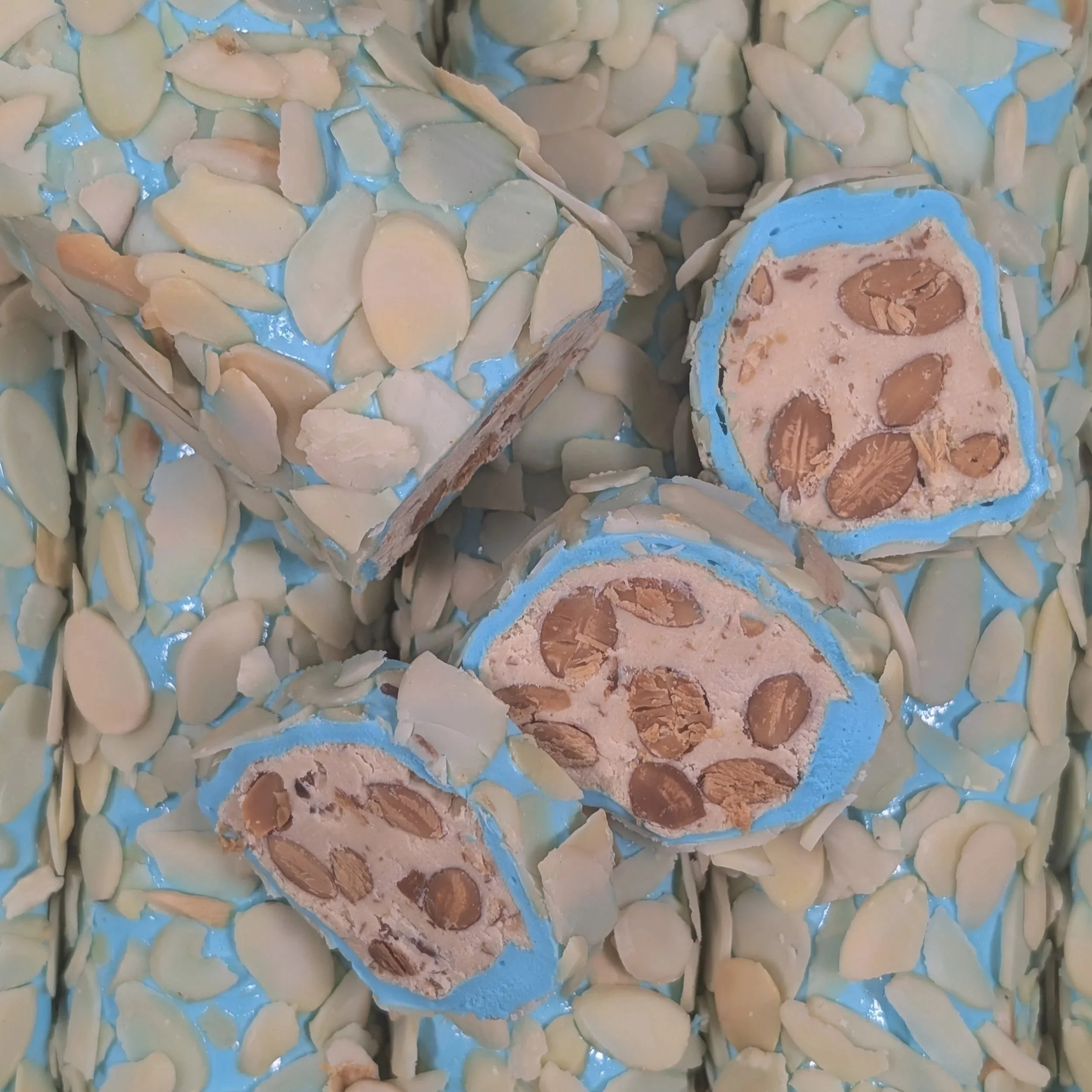 The unique blue-hued luxury Turkish Delight with a decadent cream filling.