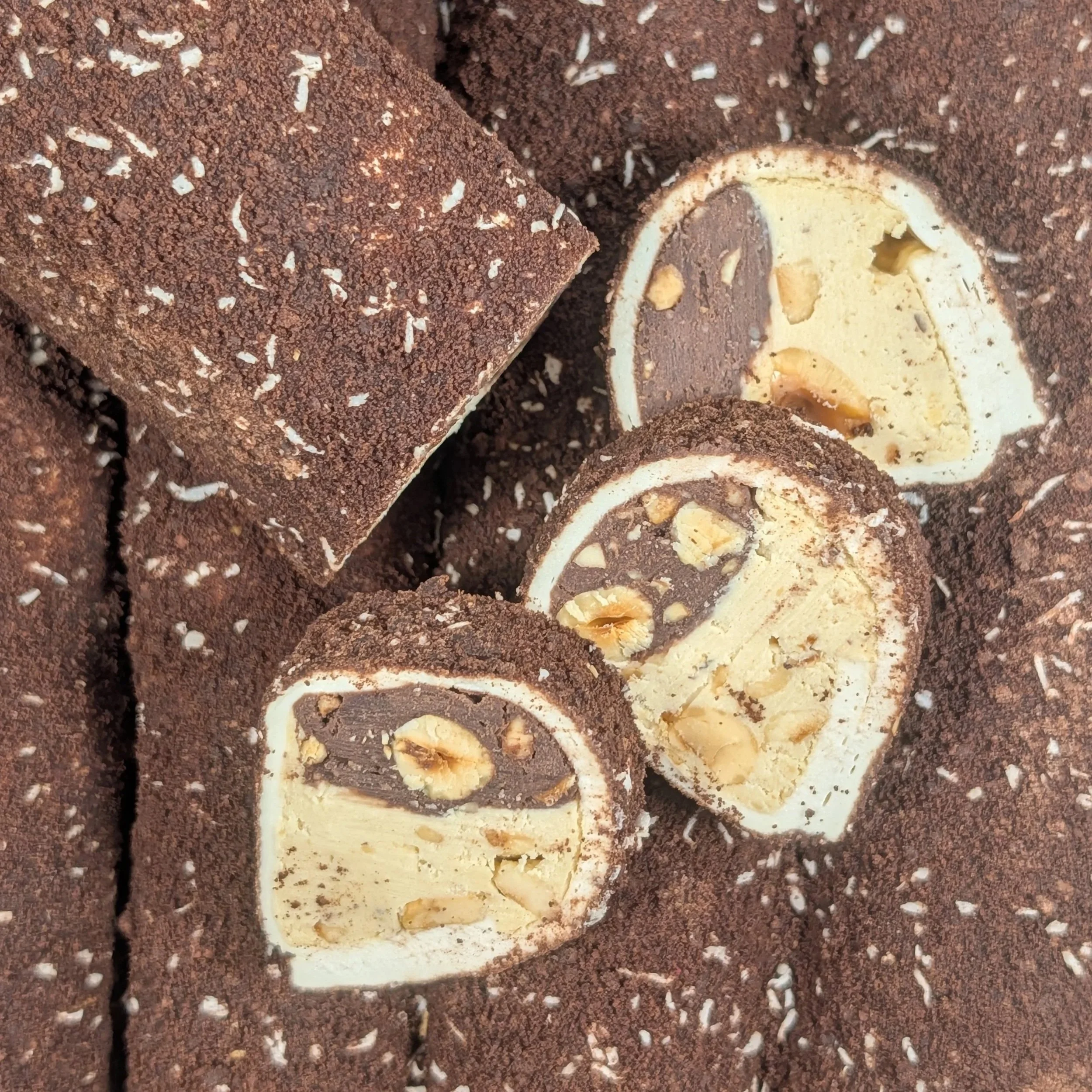 The multi-layered chocolate experience of our premium cocoa-dusted Turkish Delight.