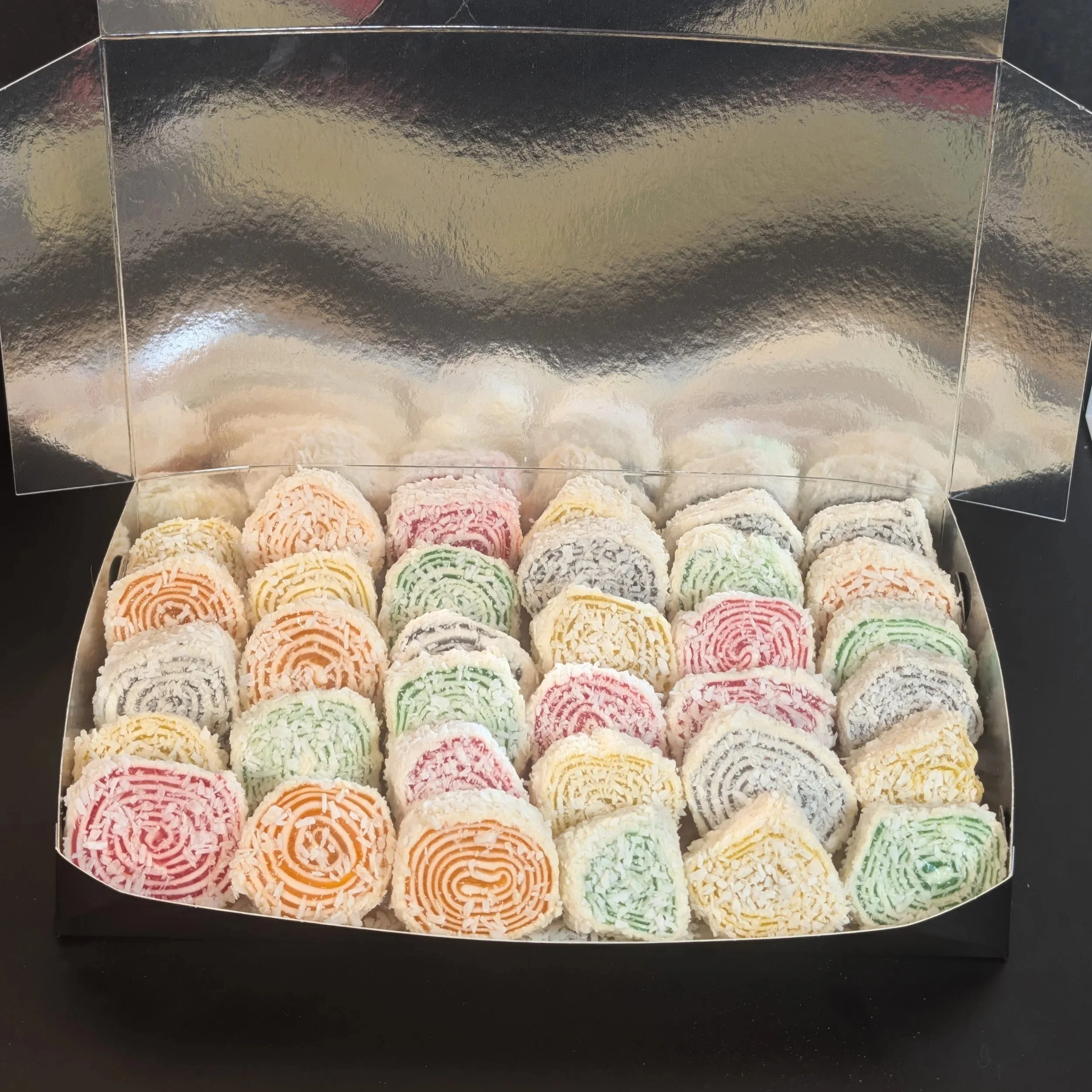 Turkish Delight Lokum Fruit Swirls Mix Box