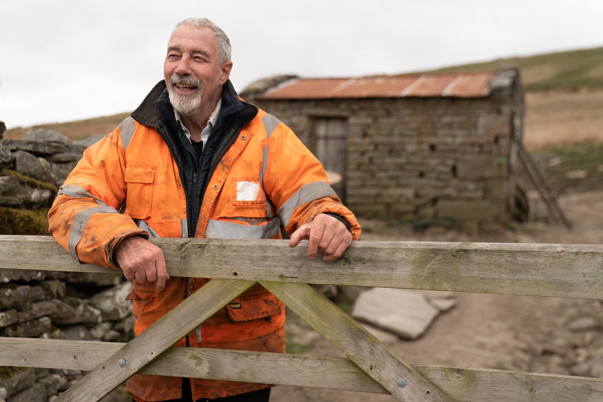 clive_ourfarmnextdoor_juandeleon-padmore_unitstillsphotographer_02.jpg