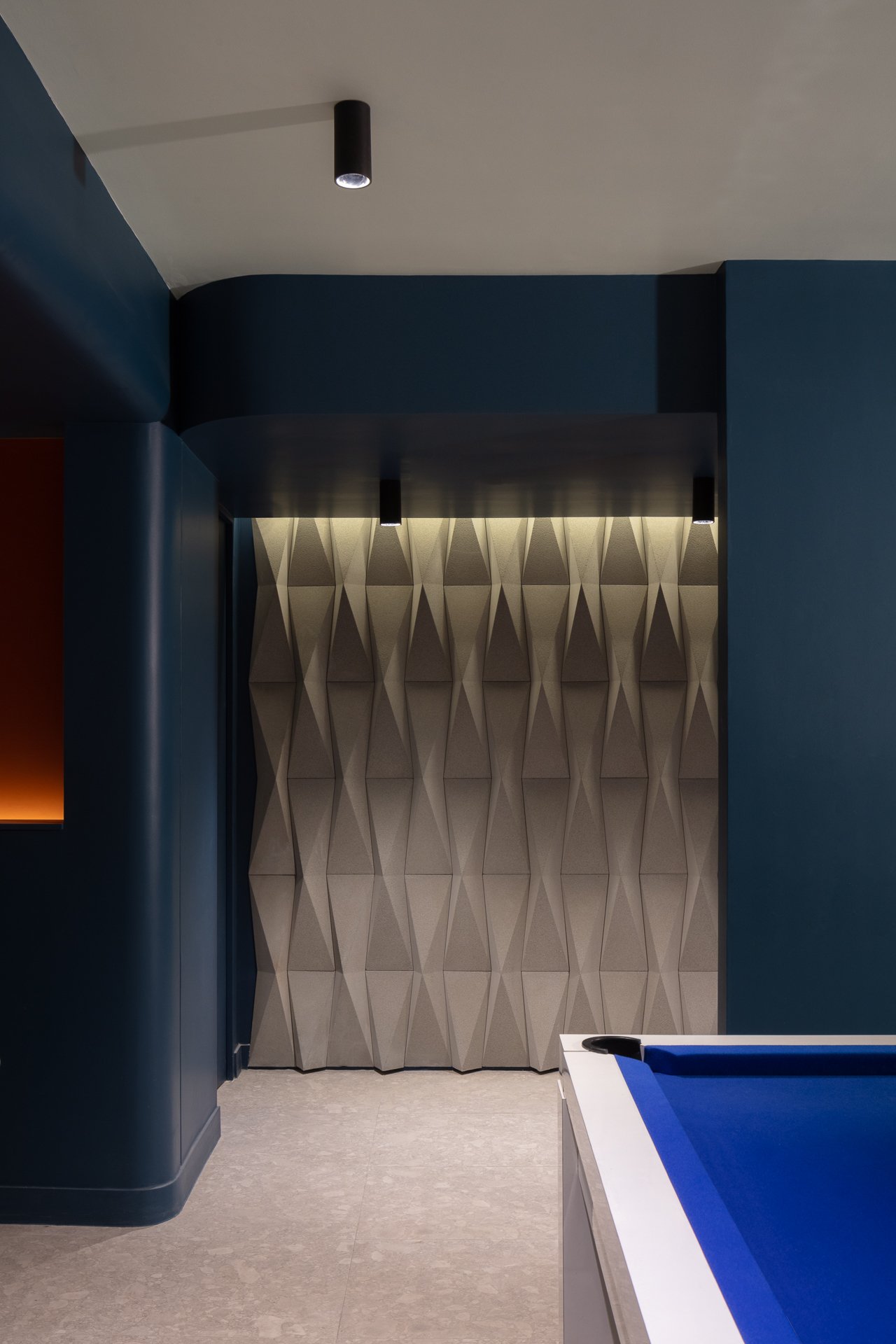 NIGHT CLUB 7.jpg