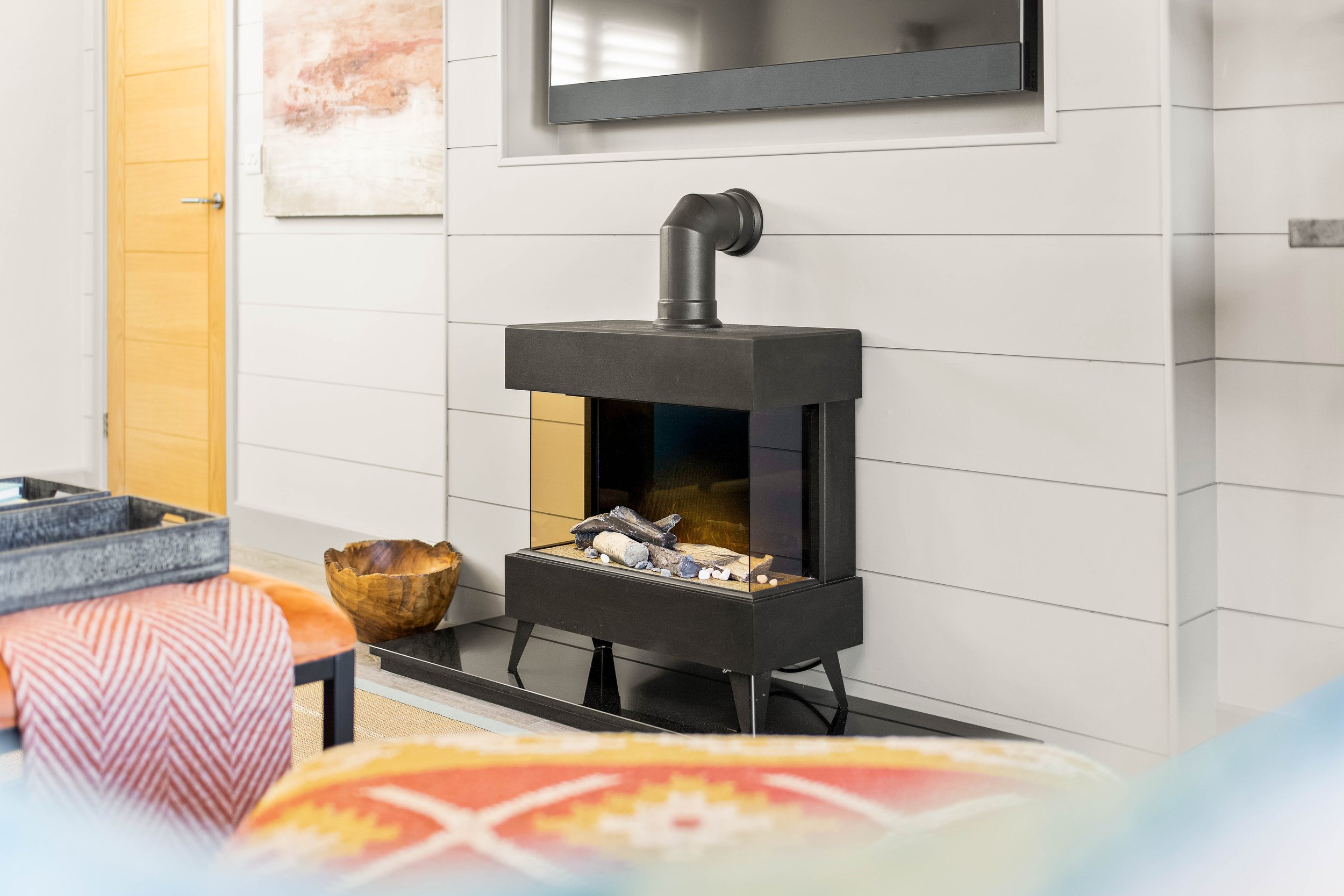 Living room - Remote control fire for cosy nights