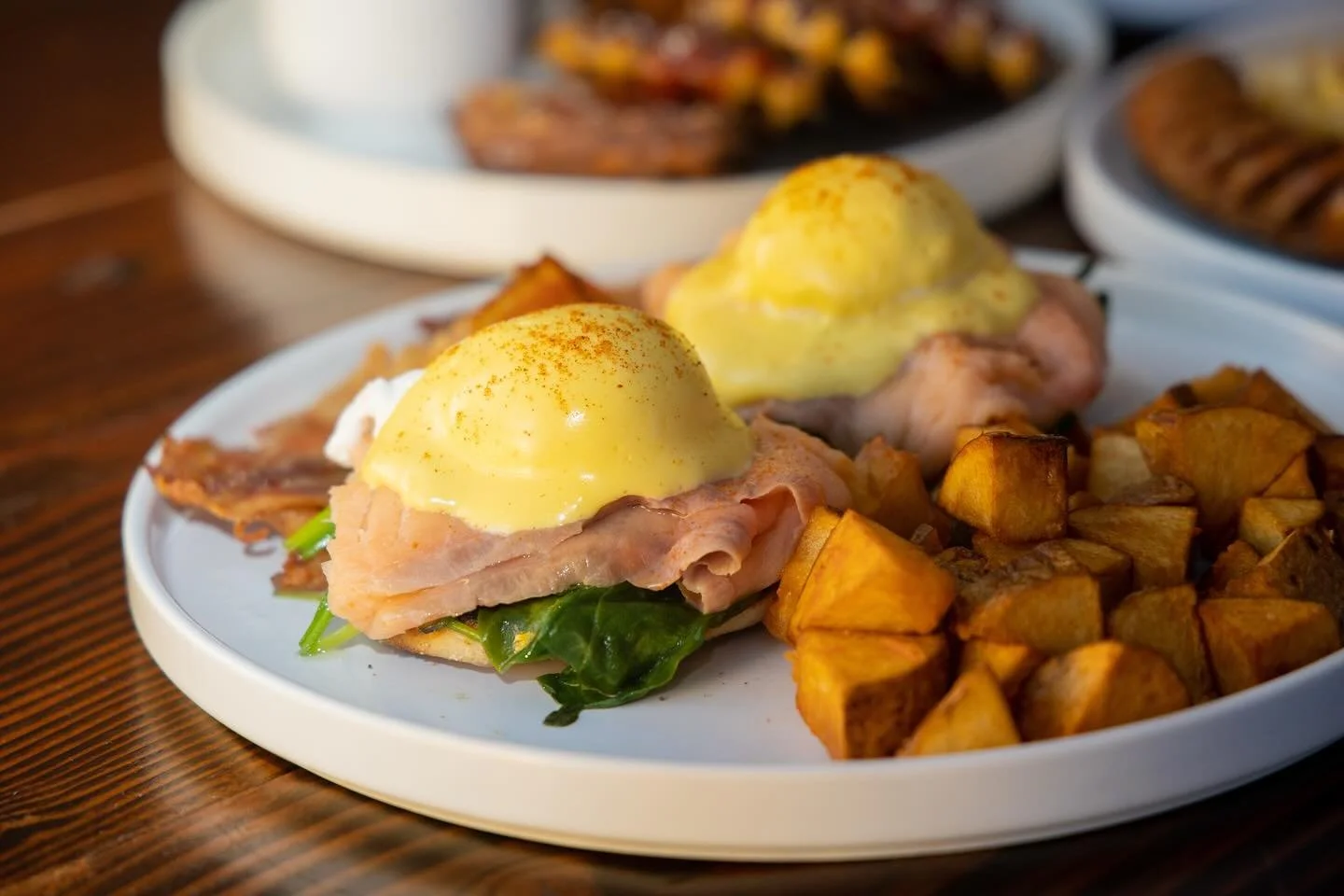 Brunch plans or late-night cravings &mdash; Puertas Latin Cuisine is here for every kind of moment.
Whether you&rsquo;re easing into the day or wrapping up the night, our kitchen, cocktails, and atmosphere are ready to elevate your plans.

Come early