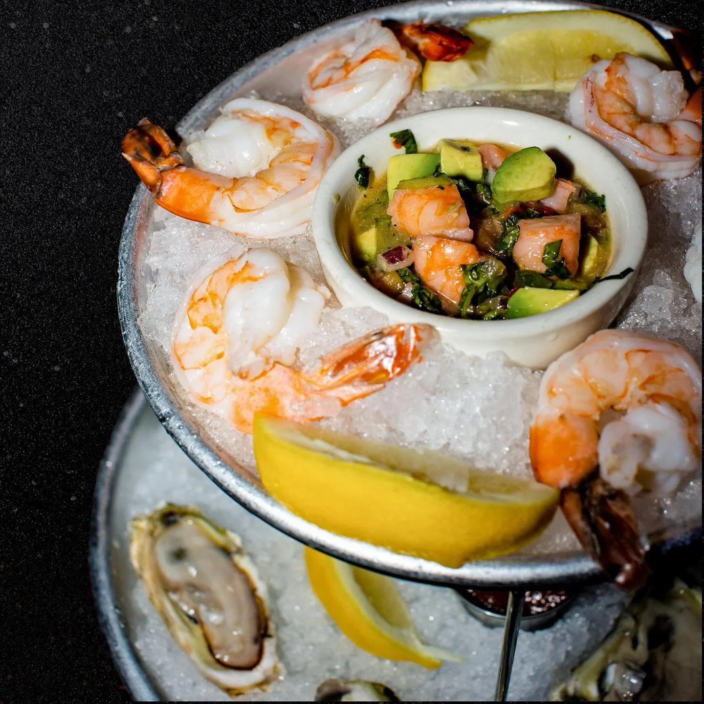 A little taste of the coast, right here at Puertas 🌊🦐

📍8324 3rd Ave