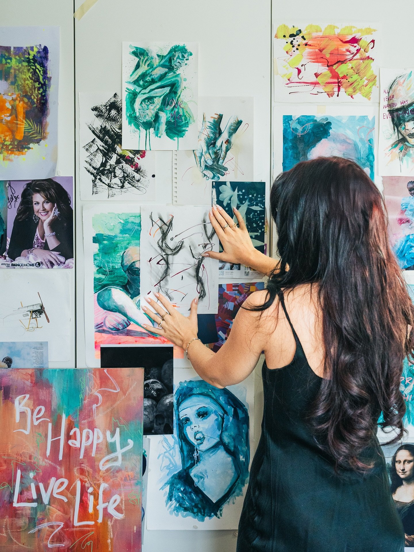 Welcome to the Wall of Fame (and occasional shame).

This little corner of my studio is where I pin up the good, the great, and the emotionally unprocessed. There&rsquo;s inspo pics, sketches, leaflets from past art events, and&mdash;naturally&mdash;