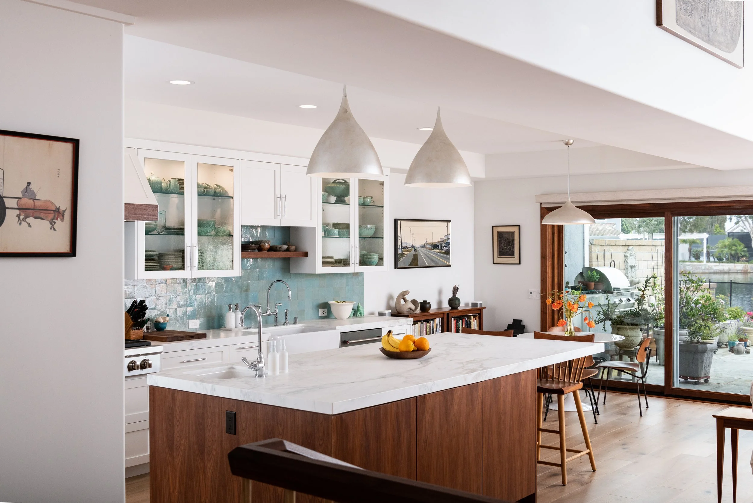 Bravata Post Modern Remodel - Huntington Beach