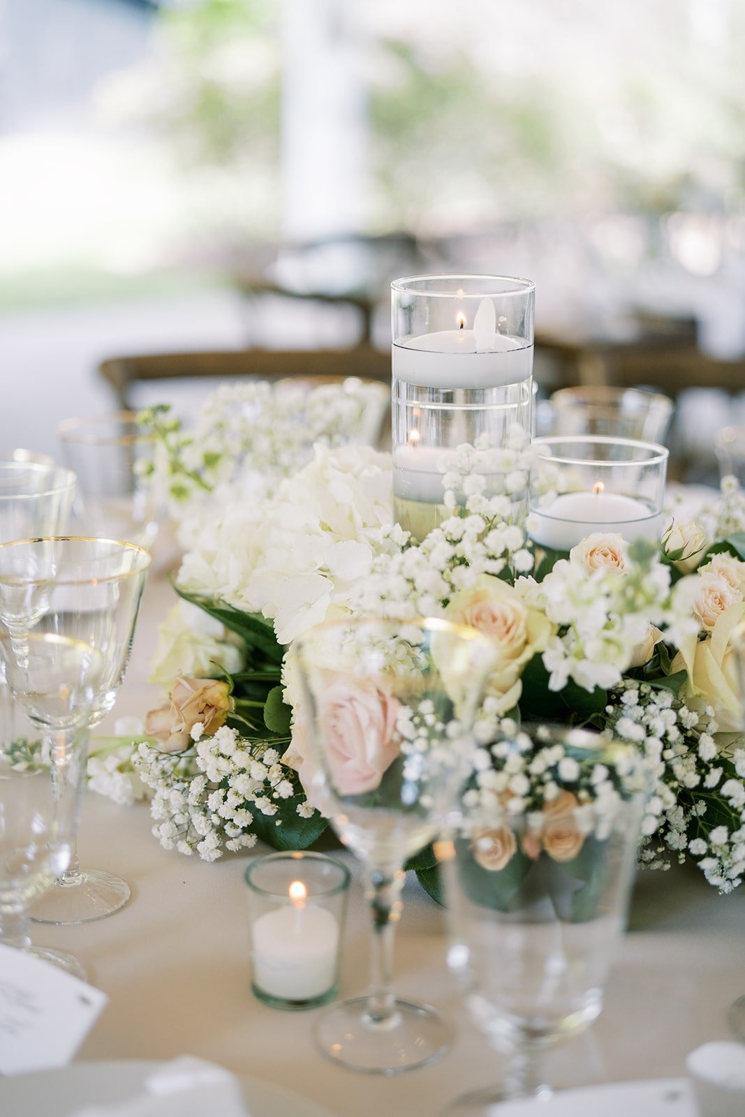 nashville wedding - all white wedding reception - florist in nashville. 14.jpg