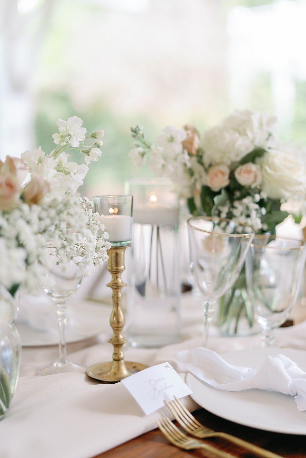 nashville wedding - all white wedding reception - florist in nashville. 3.jpg