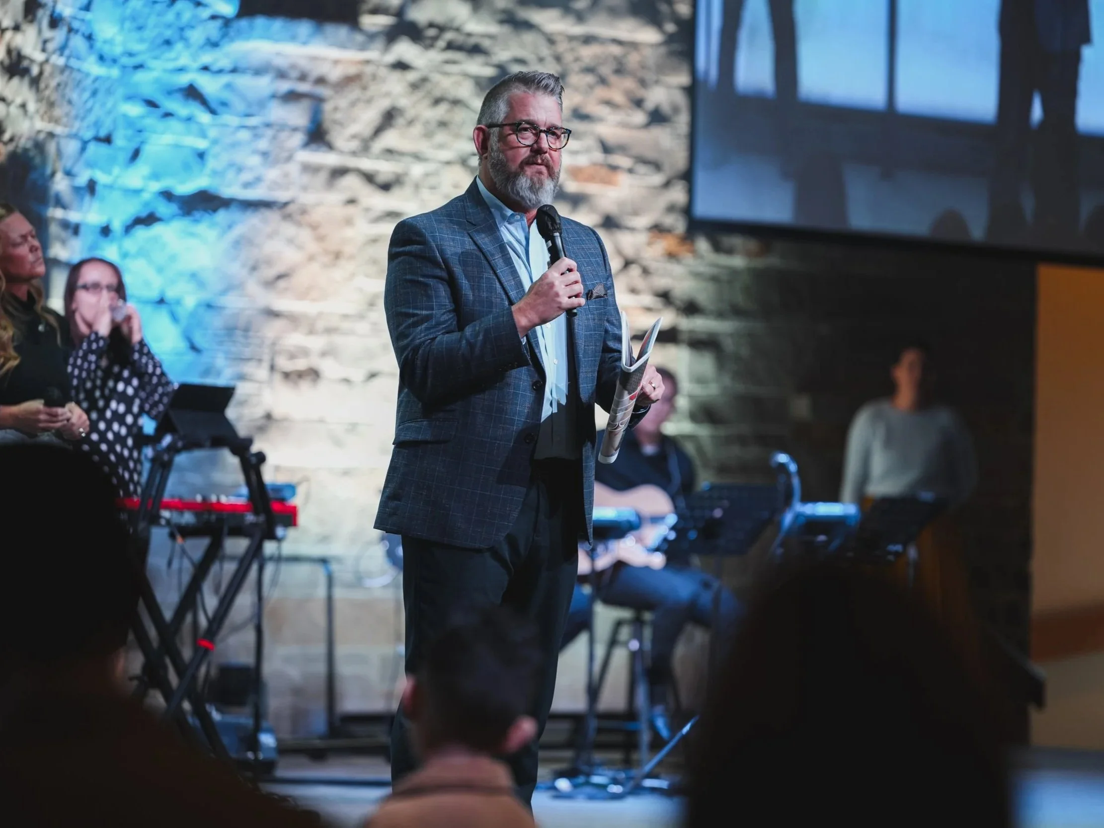 pastor+tim+speaking.jpg