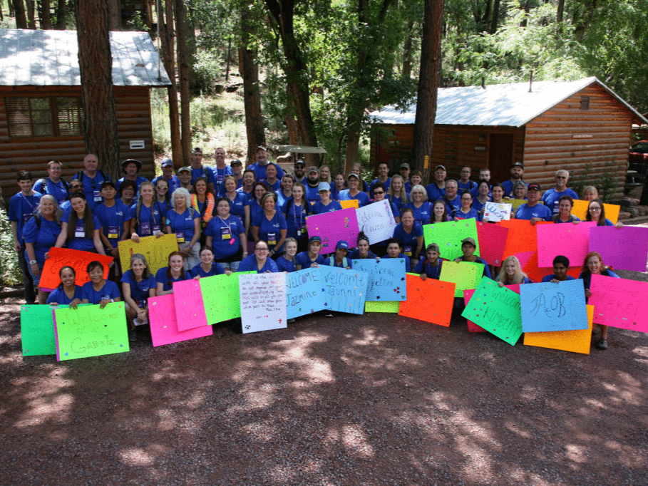 Group-photo-2017-volunteers-team-2-1024x682.png