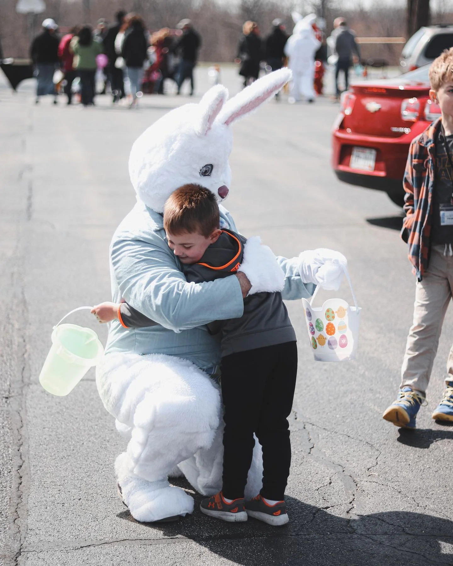 Outreach_Parkway-Church-Oak-Creek-WI_Easter (7) (1).jpg