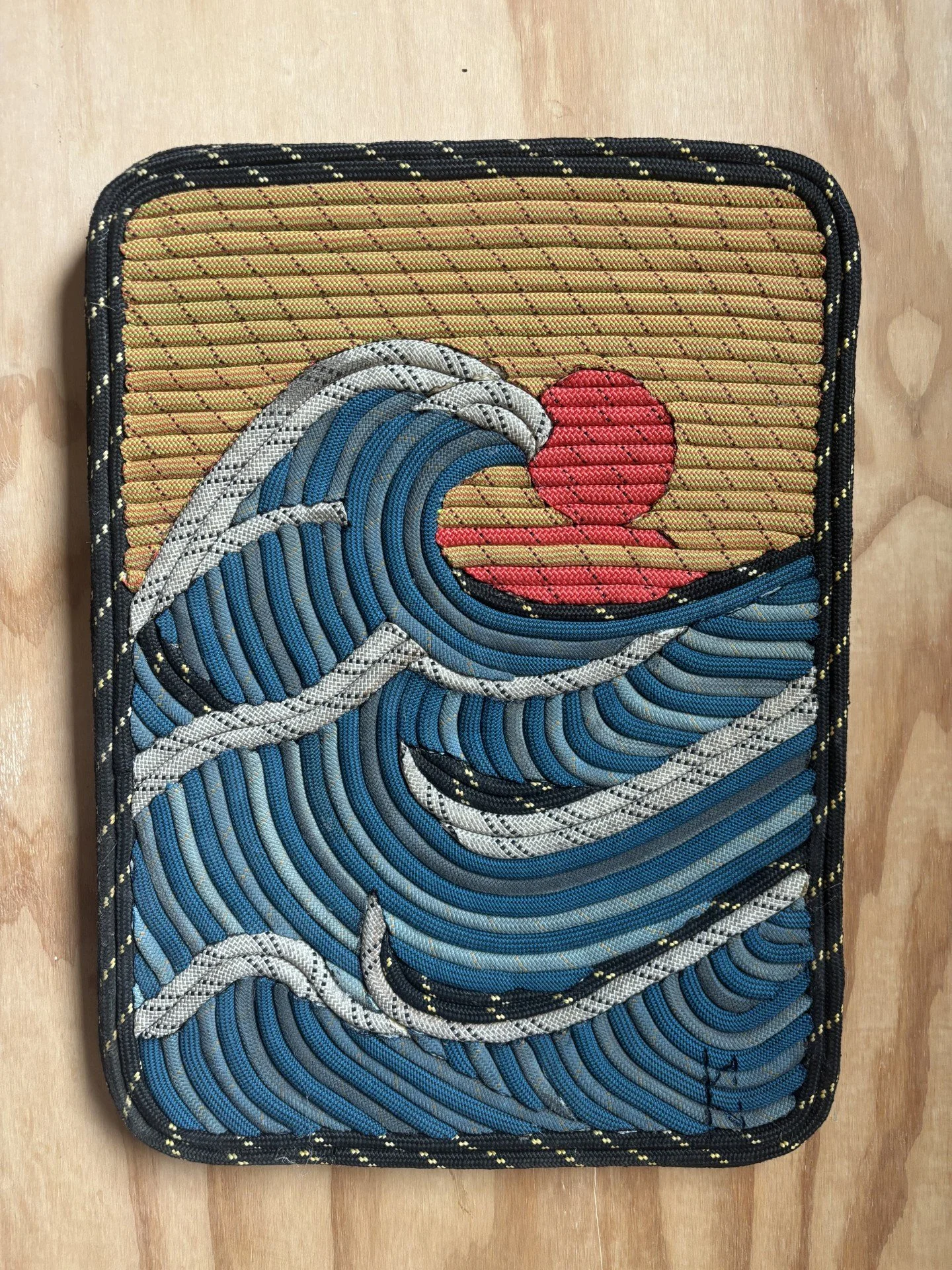 Wave.jpg