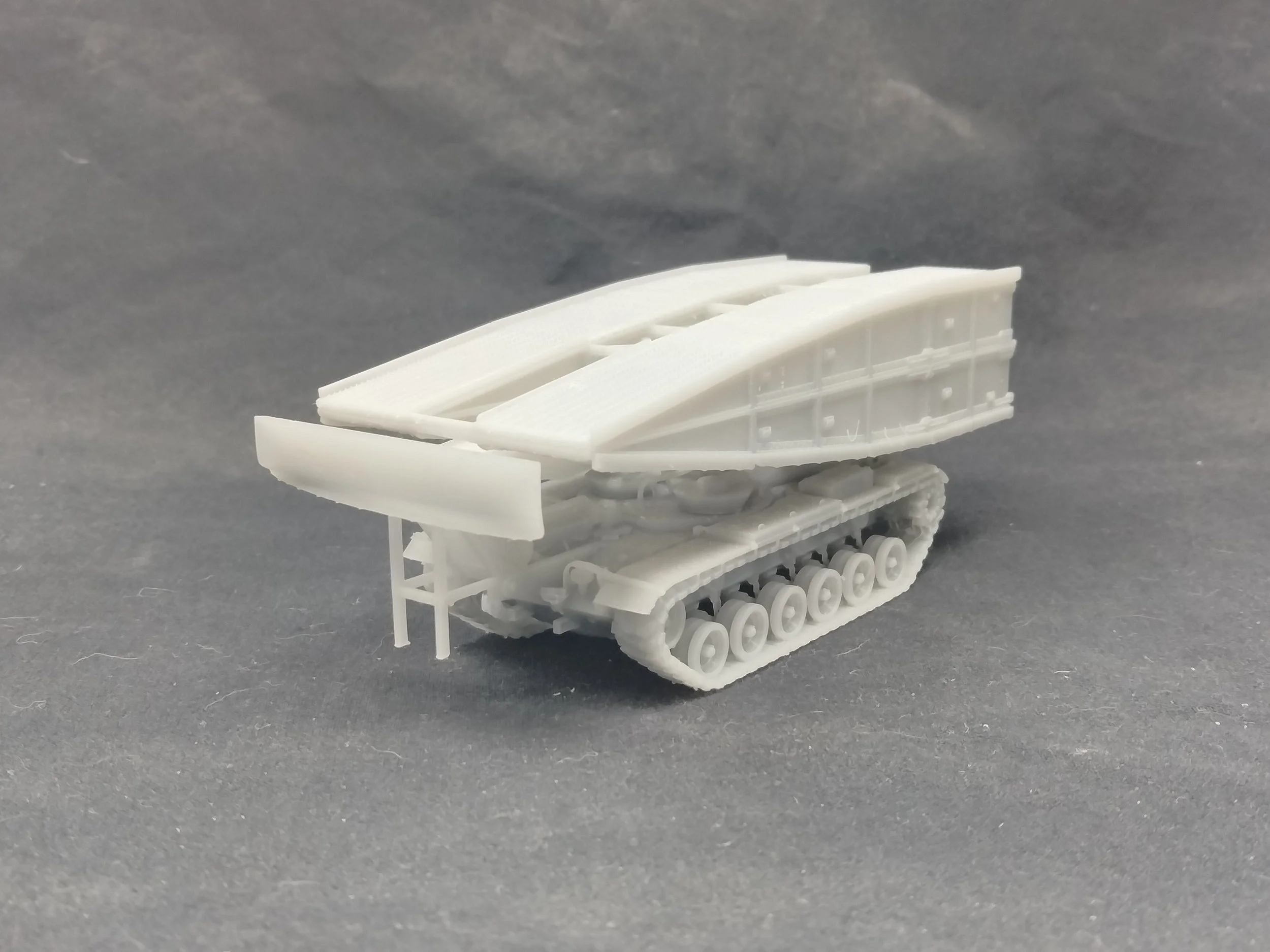 M60 AVLB B.jpg