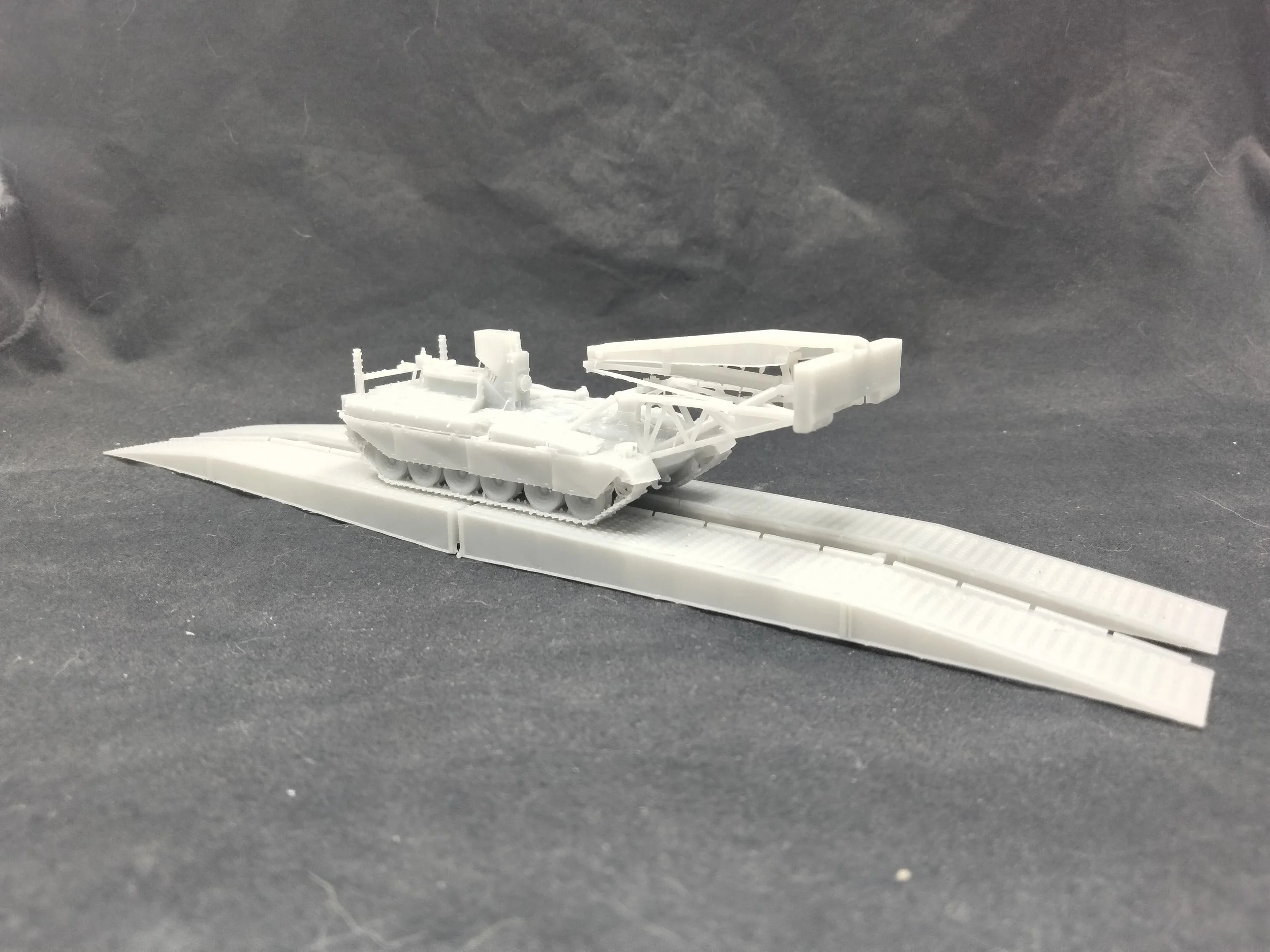 Chieftain AVLB D.jpg