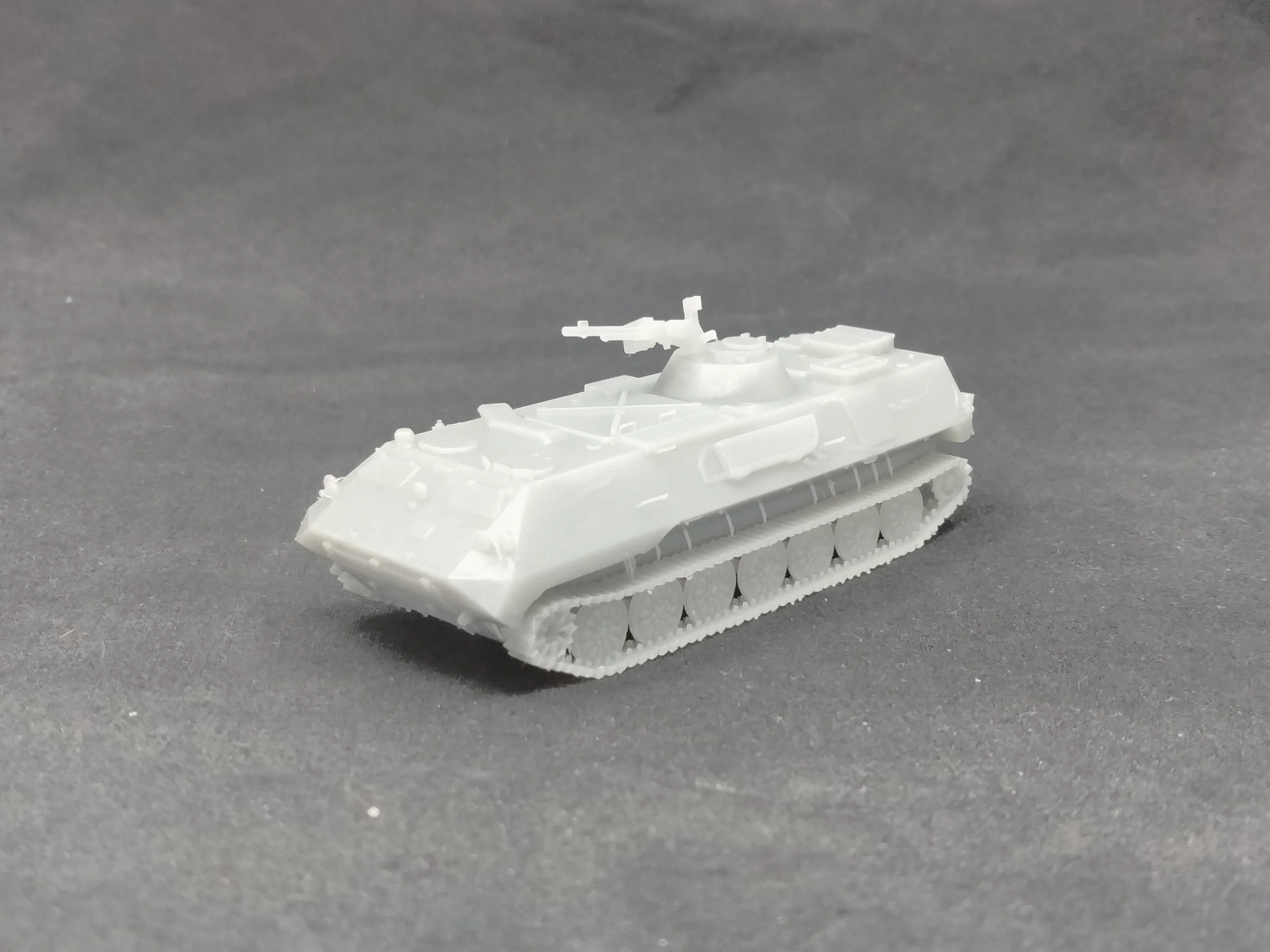 MT-LBu cmd B.jpg