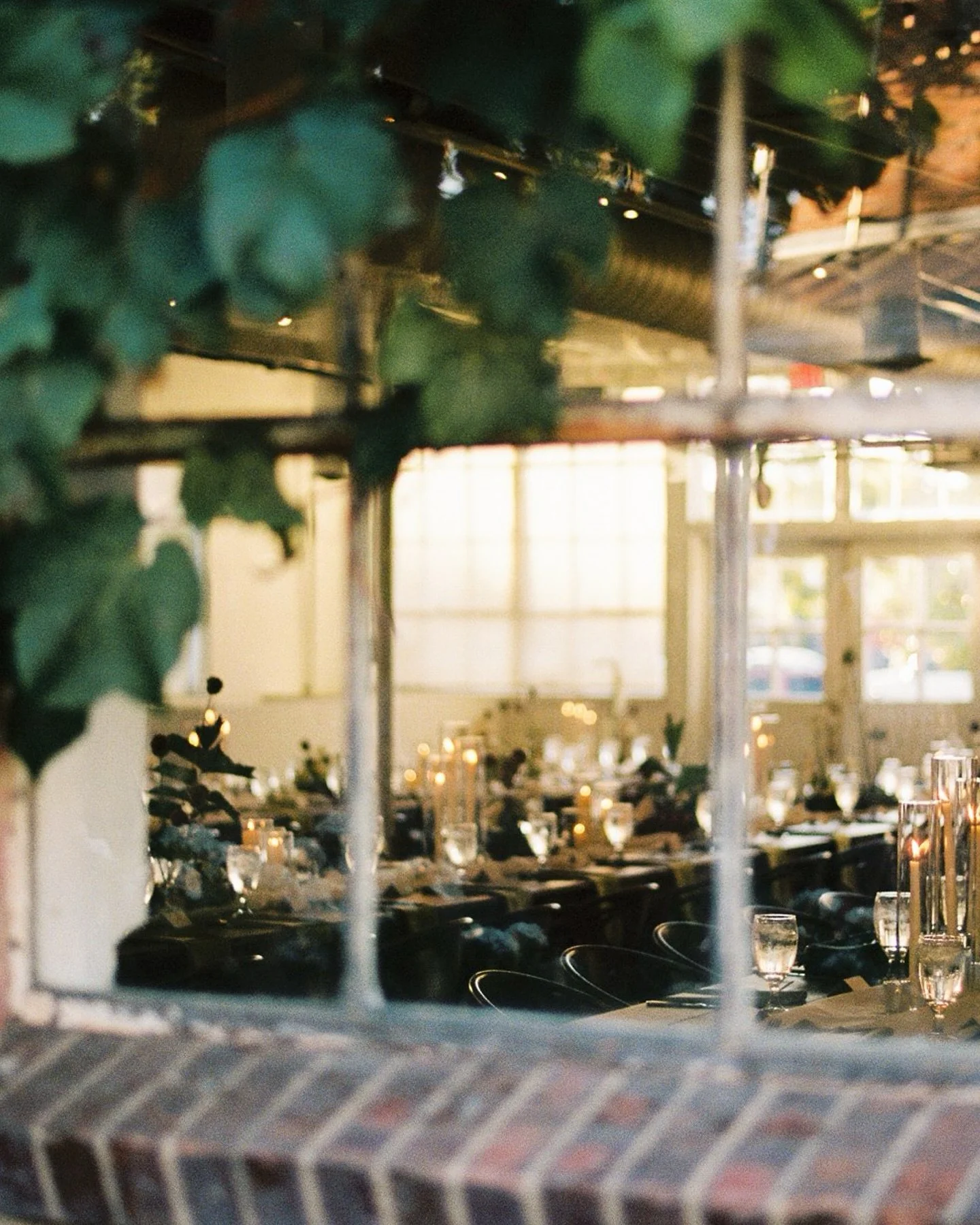 S&amp;B&rsquo;s wedding day in Denver with sprawling ivy, candle lit dinner, and beautiful design by @kaeweddings. 

Venue: @blancdenver 
Planner/design/ florals: @kaeweddings 

#coloradoweddingphotographer #denverweddingphotographer #analogweddingph