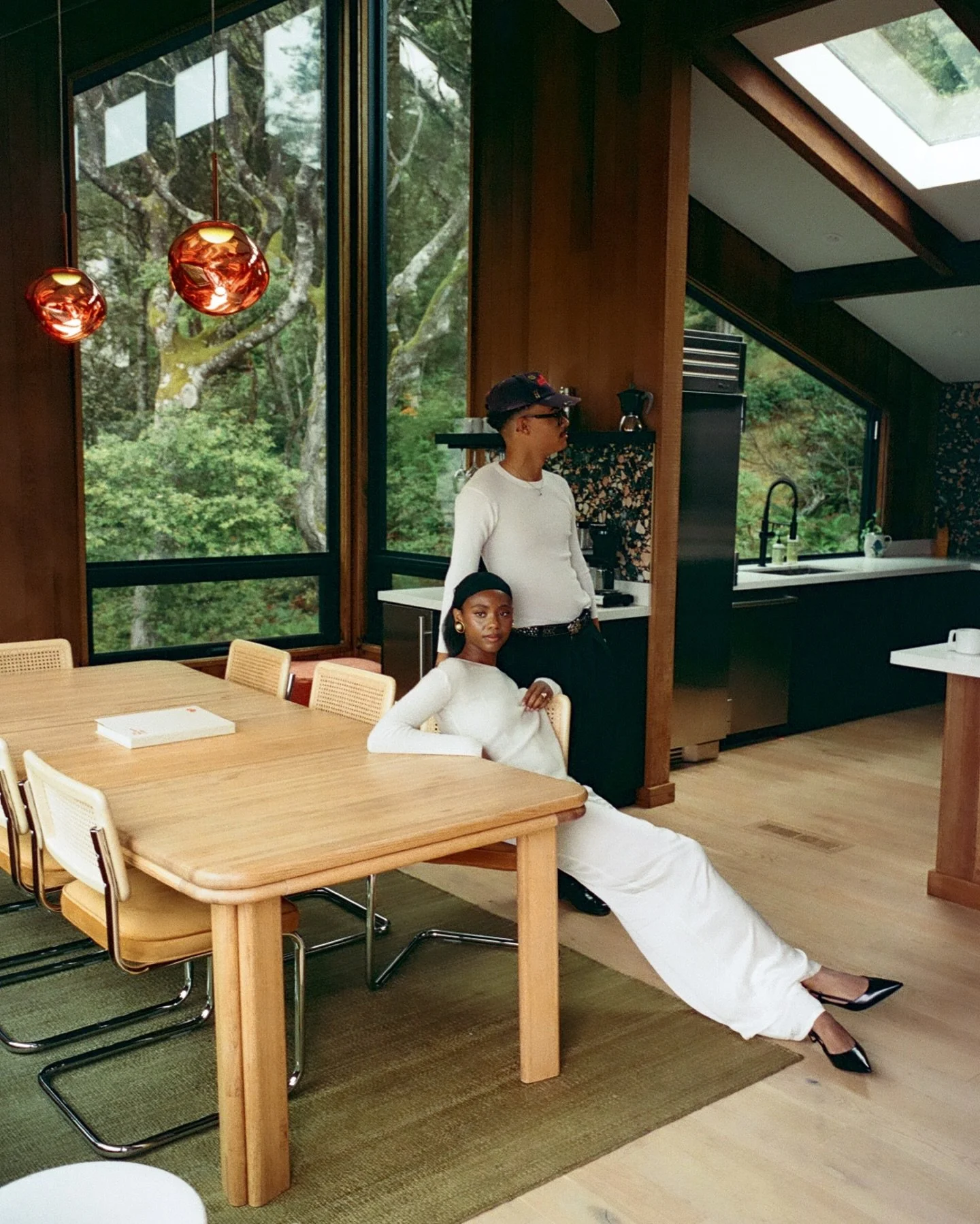 Slow mornings with coffee, leisurely walks on the beach, sauna and a soak. What the perfect weekend of r&amp;r looks like in Sea Ranch. Lauryn and Chandler with the best vibes for this cozy in home session at @thesearanchlodge . 

Planner: @rivieracr