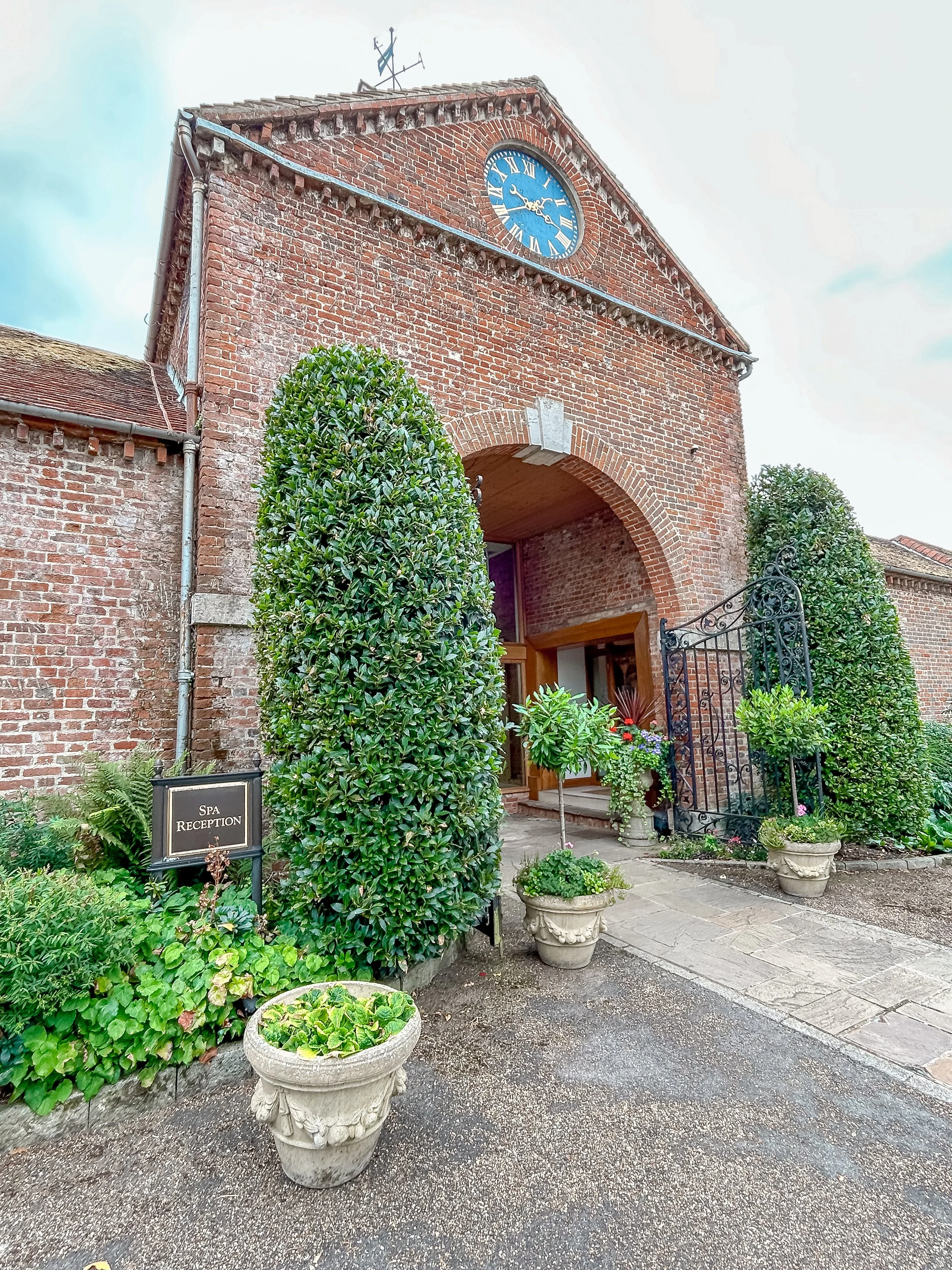 FOUR SEASONS HAMPSHIRE ITINERARY