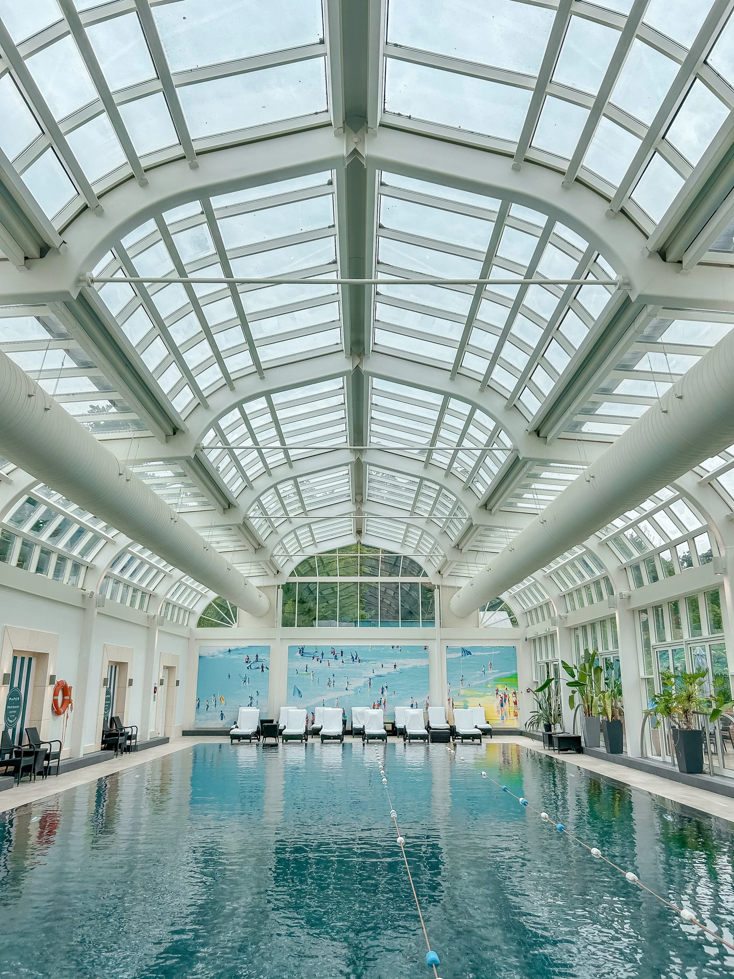 FOUR SEASONS HAMPSHIRE REVIEW