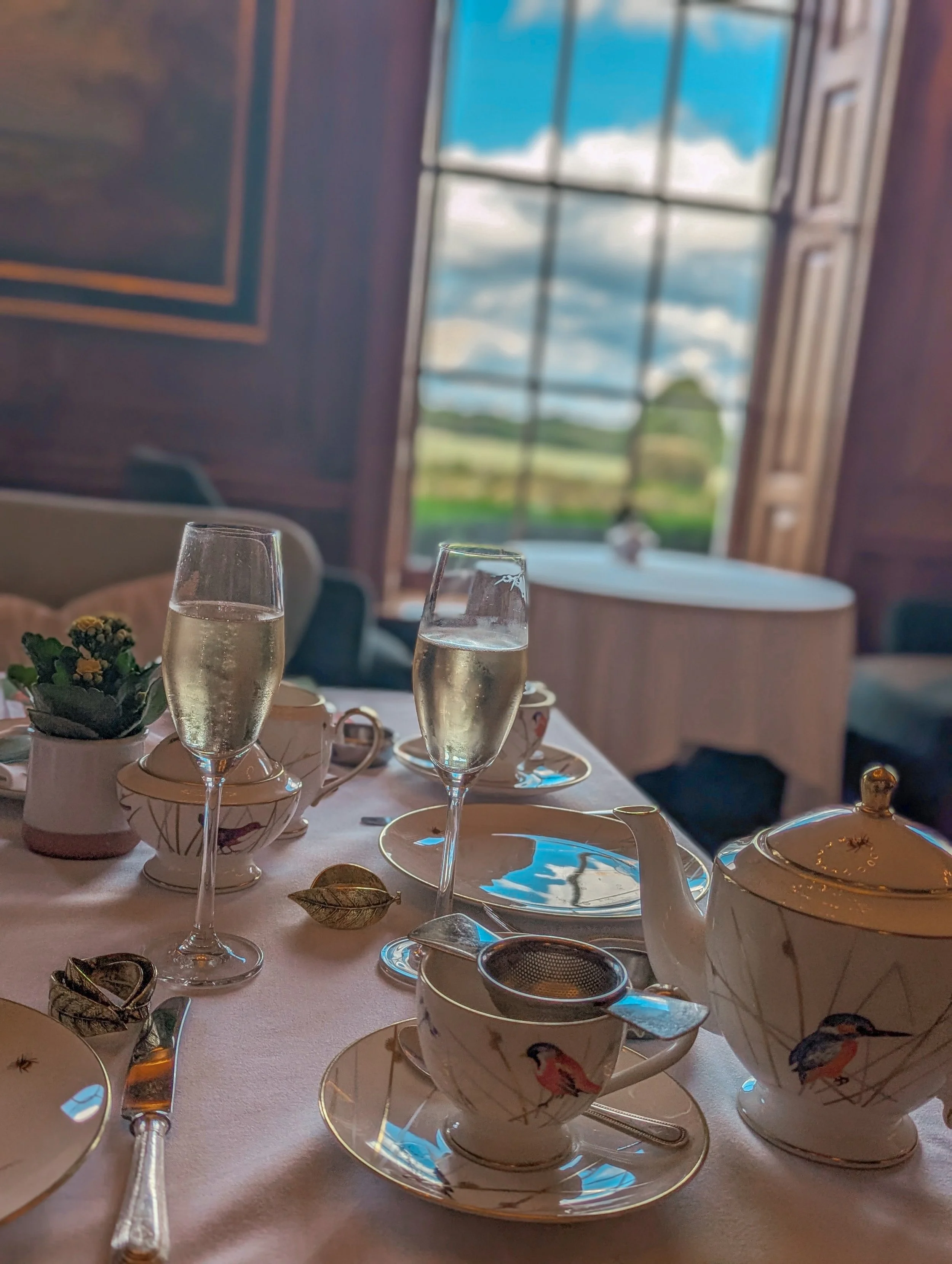 FOUR SEASONS HAMPSHIRE OVERVIEW
