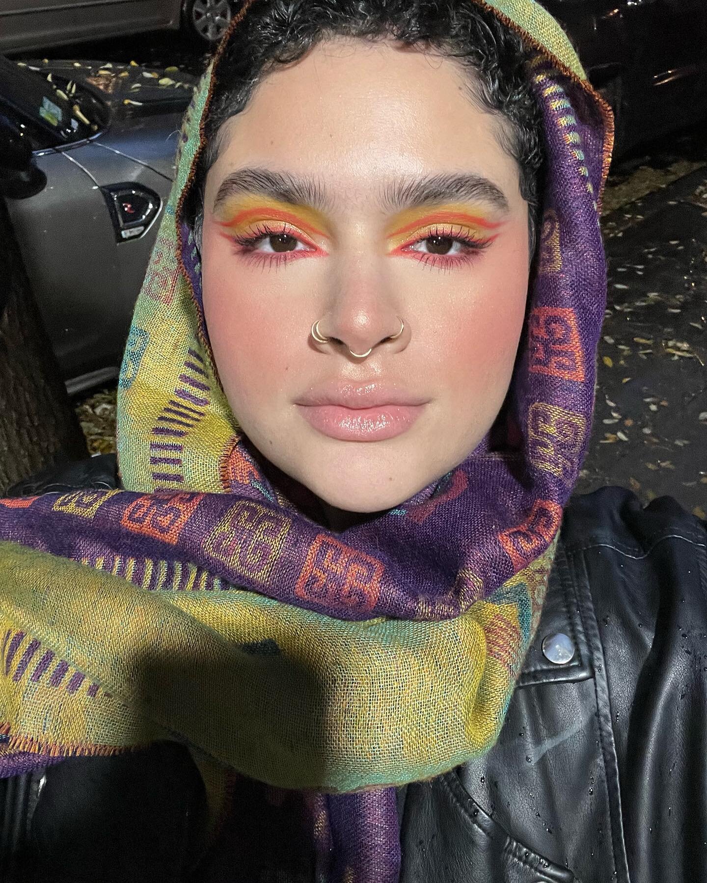not bad for a car beat! 🚙 eyes are @treslucebeauty &ldquo;I Am&rdquo; palette - it&rsquo;s so good I have TWO! don&rsquo;t sleep on this Latinx brand founded by @iambeckyg 🌟