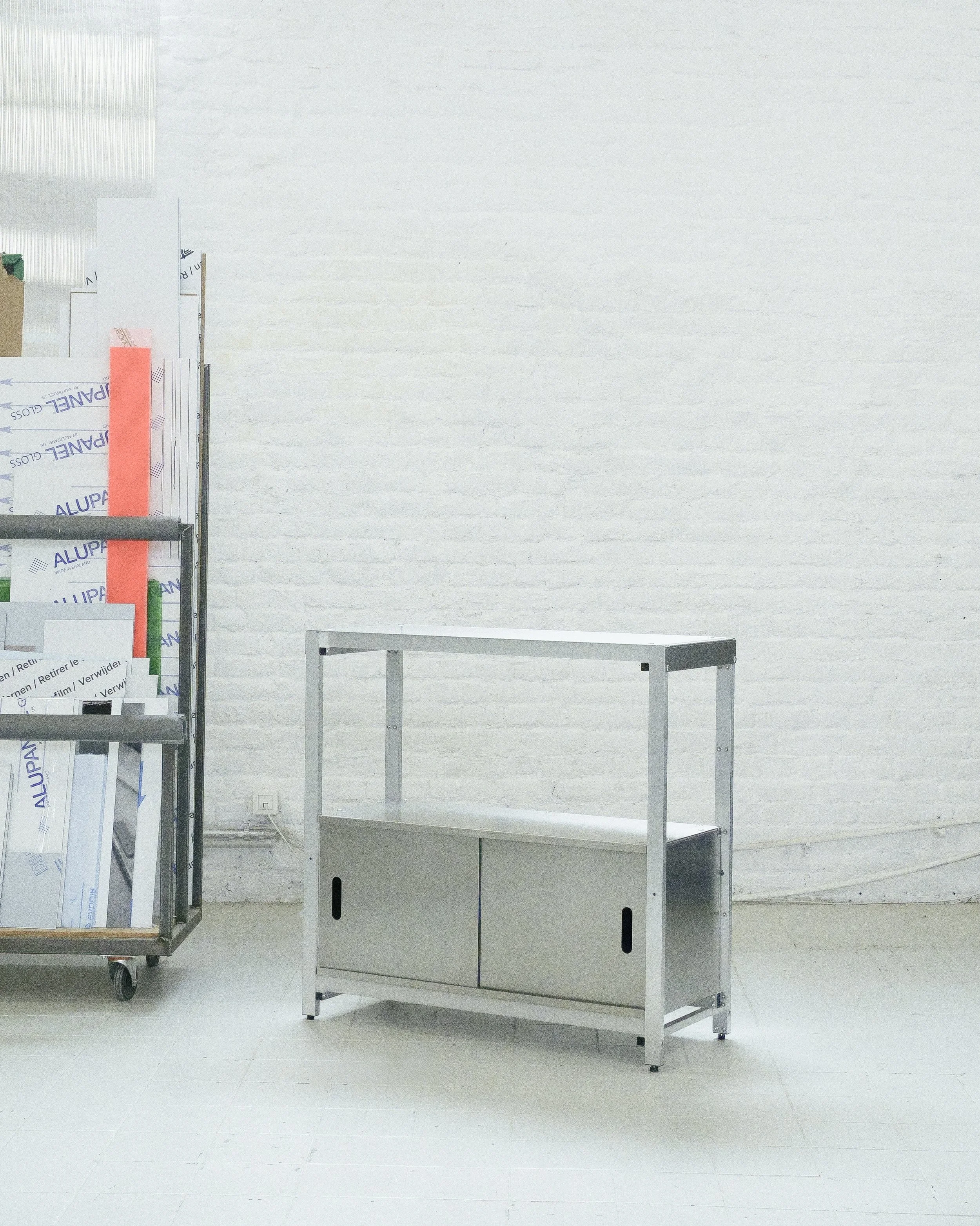 Single Cabinet