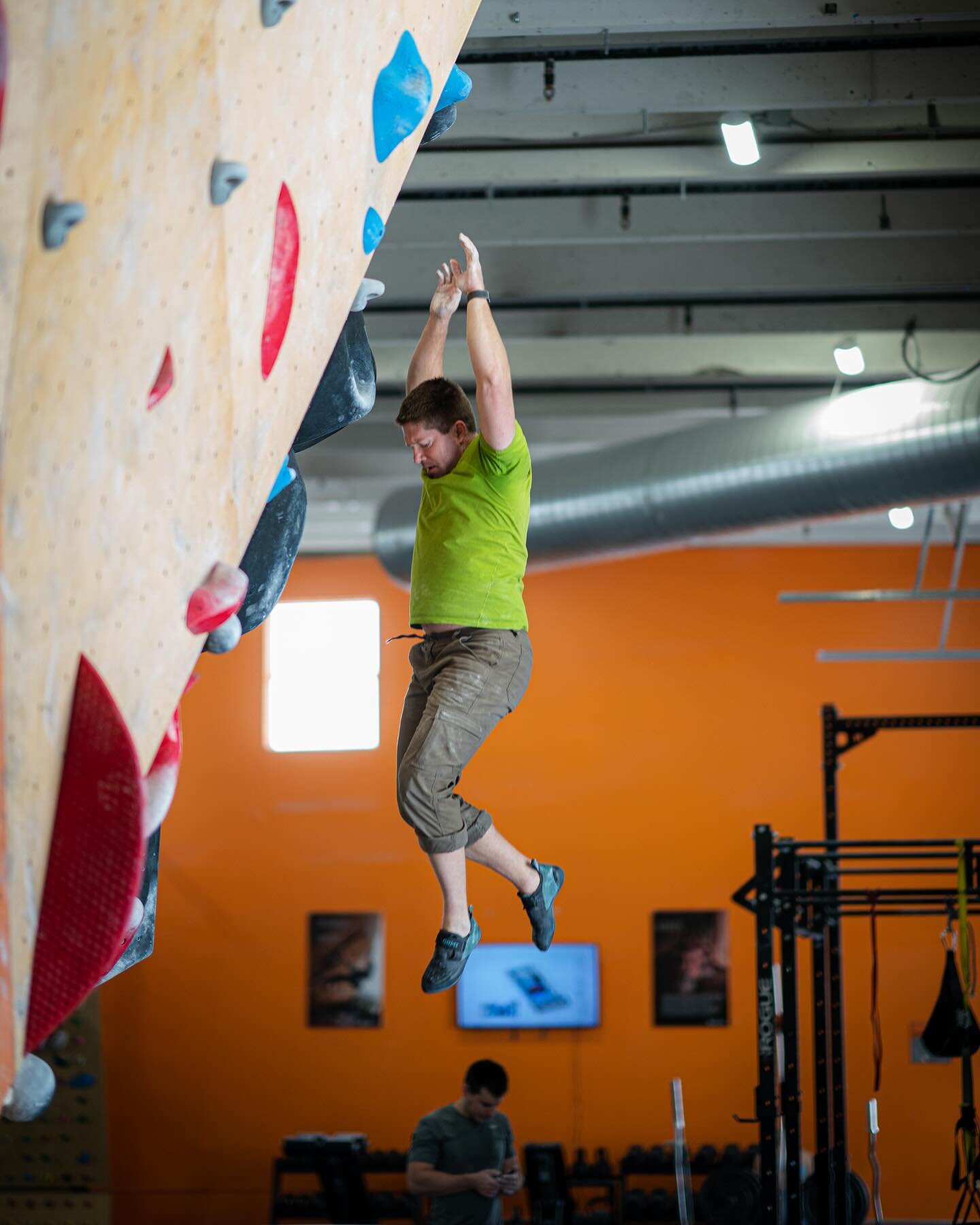 The Physics of Falling: Lead Climbing Edition

Mondays, March 4th &amp; 11th | 6:00 - 8:00 PM

This two-session course is designed for new lead belayers, experienced lead belayers and climbers alike. This course will focus on exploring lead belay met