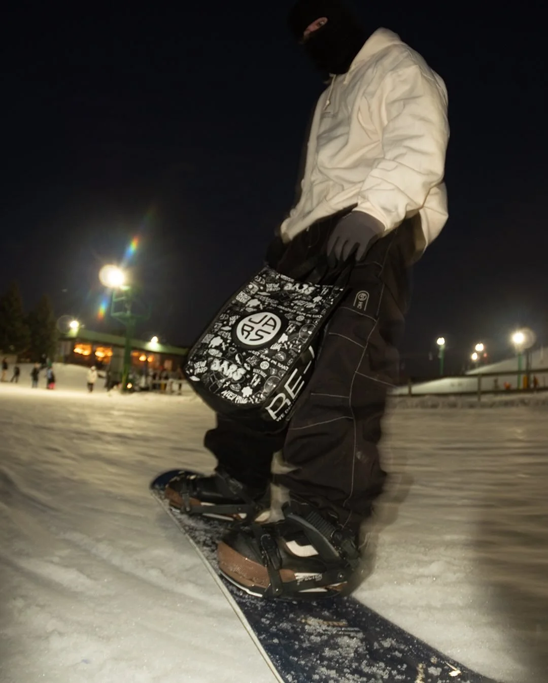 Cold doesn&rsquo;t stop momentum ❄️

 @jars_life is bringing that same energy with @pax_official to WinterFest and the Ice Climbing World Cup this year! Link up with their crew at the JARS tent in the Vendor Village on Saturday and Sunday.

*Must be 