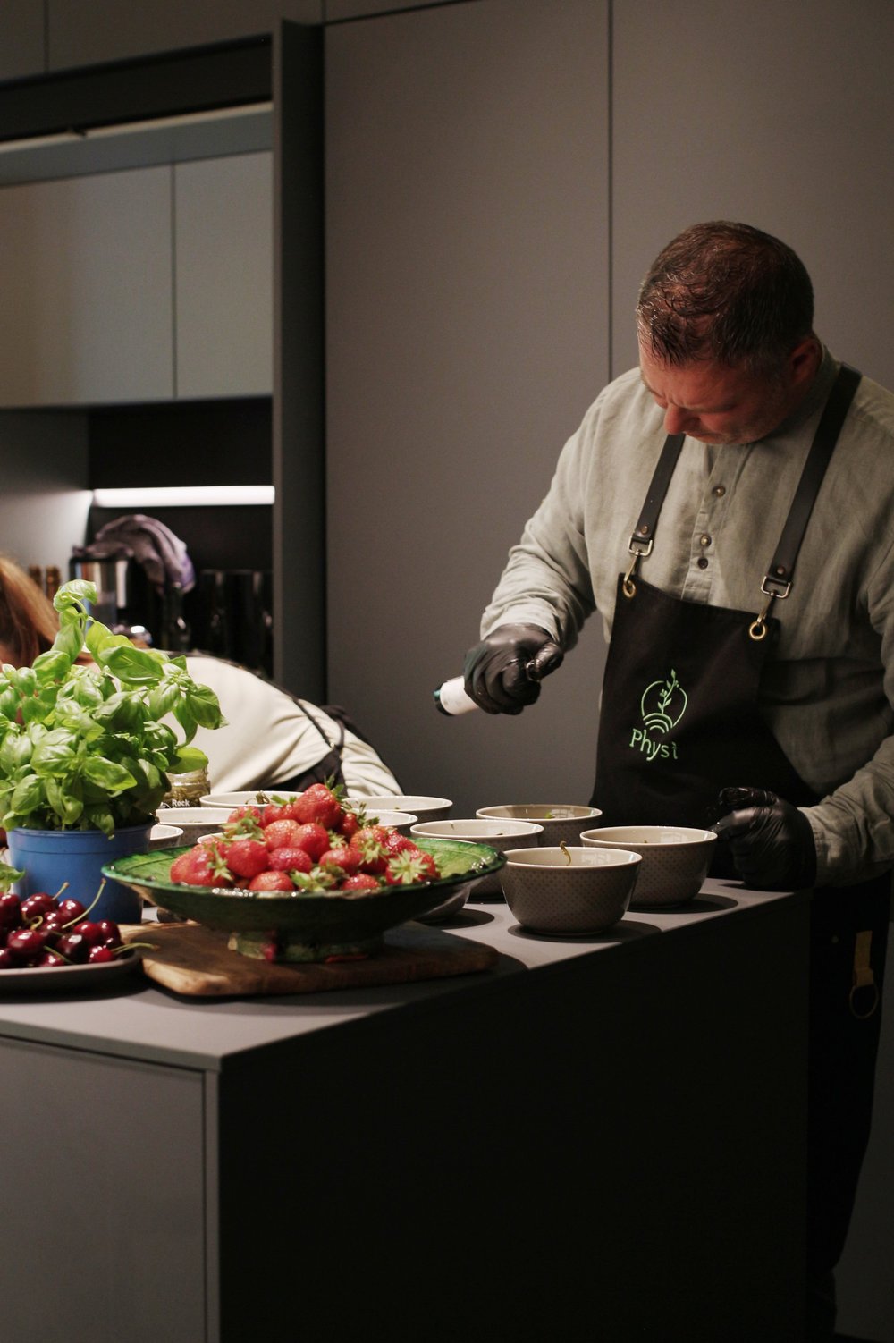   Greek snacks and desserts from    Physi Food   