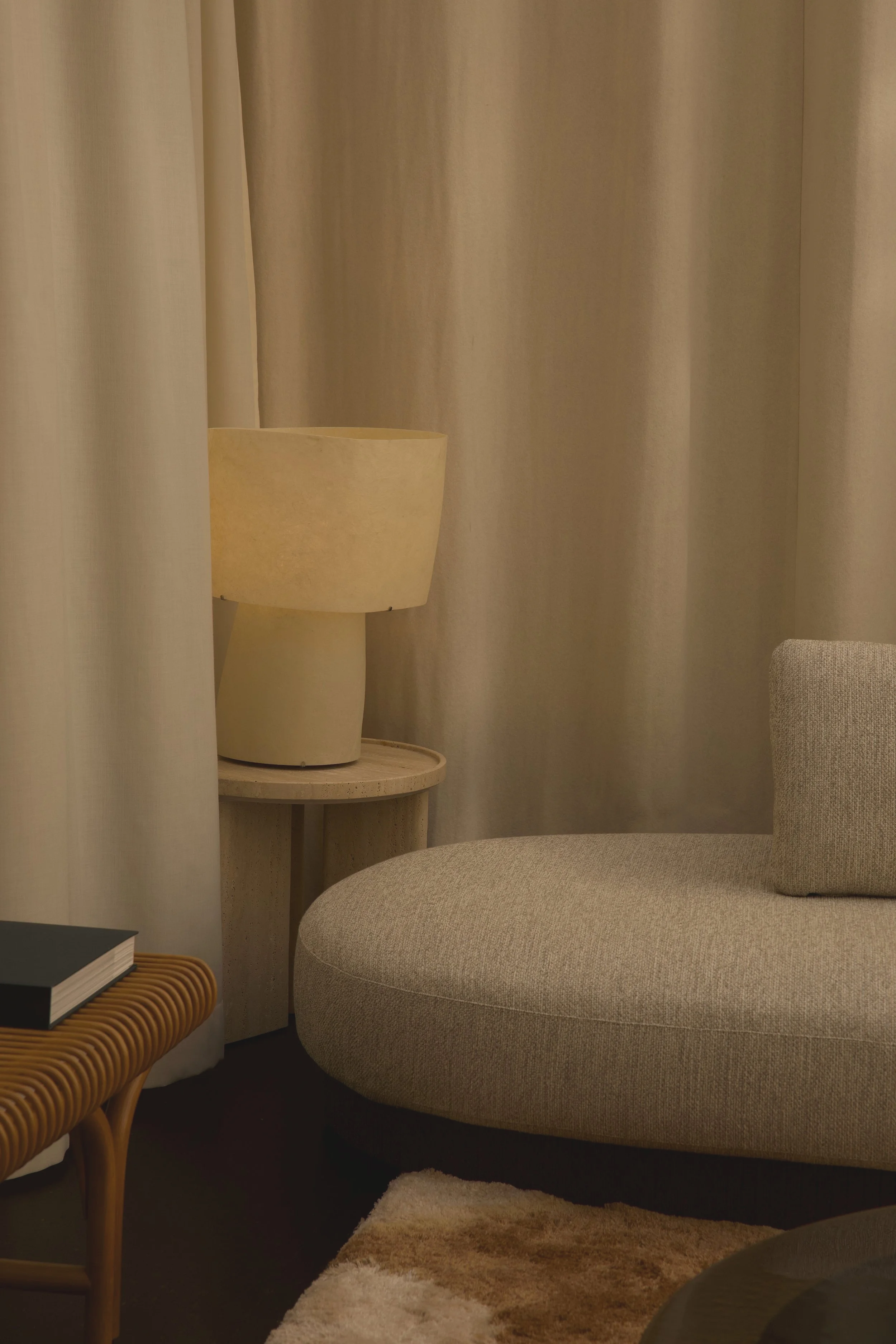 Dark Evenings, Warm Light: My Favorite Organic-Shaped Lamps.