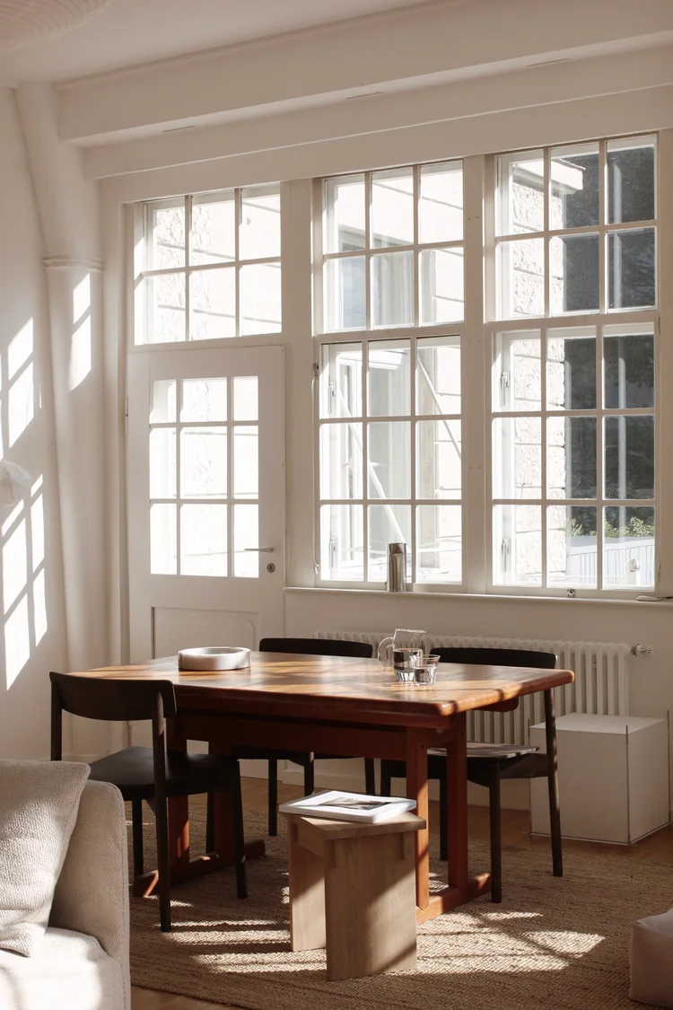 40+ shops, markets, and auction houses to find and buy vintage items