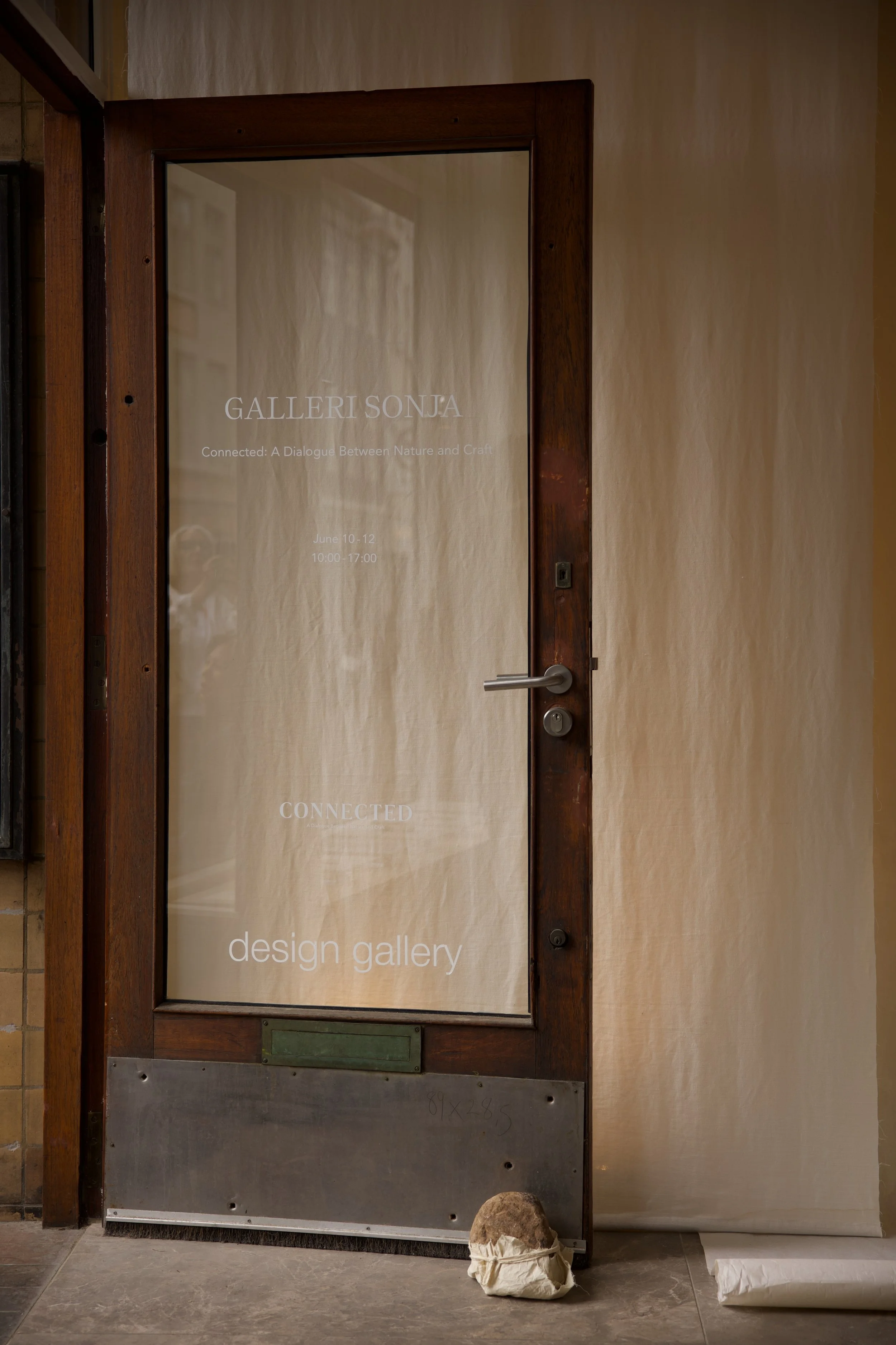From my last shootings during the 3daysofdesign, Copenhagen Design Week 2026 // Galleri Sonja - Connected | A Dialogue Between Nature & Craft / Interior & Product Photography and Visual Direction For Brands | IG: @by.arkt | A Well-Designed Egg Journa