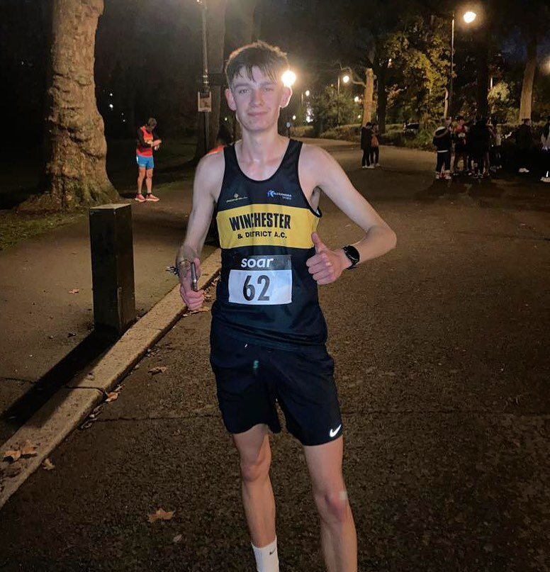 Hats off to Harry!

Harry Harvey smashed Toby Cooke&rsquo;s u20 5 mile club record last night at Friday Night under the Lights event in Battersea Park. This performance comes hot on the heels of Annie Mann, Eddie Chambers and Eve Bailey&rsquo;s age g