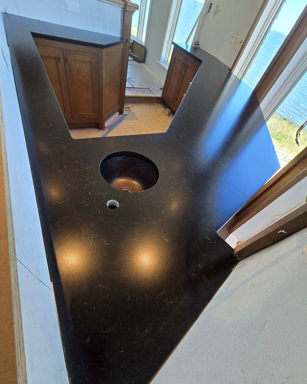 Bet you&rsquo;ve never seen a countertop quite like this before! (We haven&rsquo;t either) Great work from our guys!