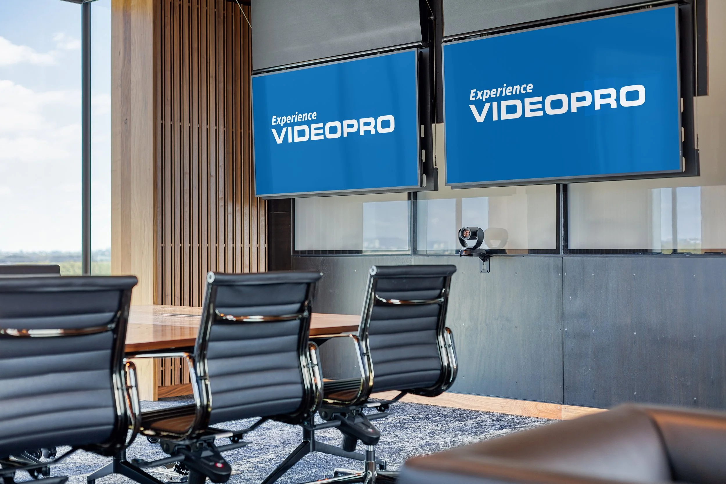 SCC Extra Large Meeting Room.jpg