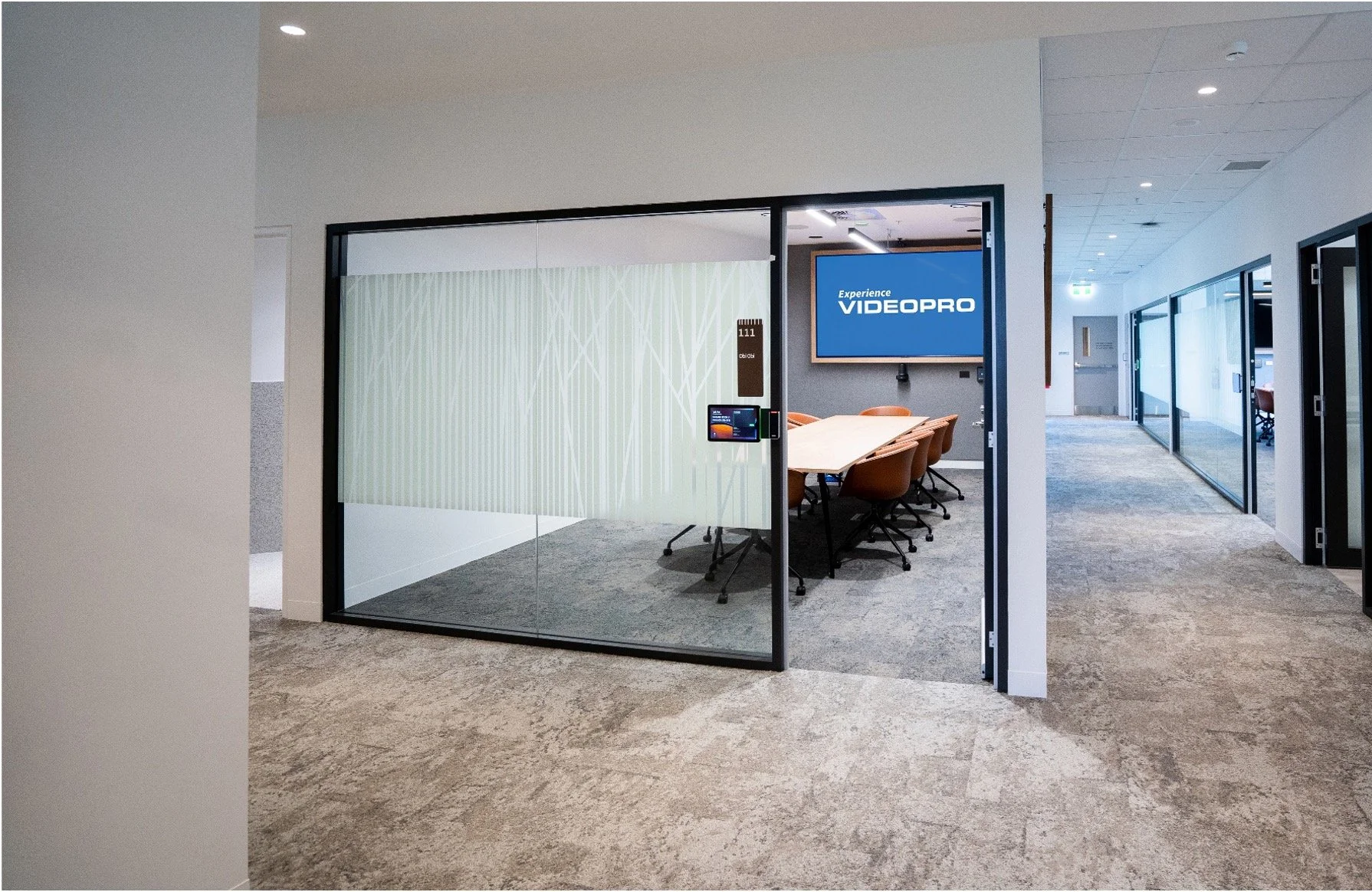 Large Meeting Room.jpg