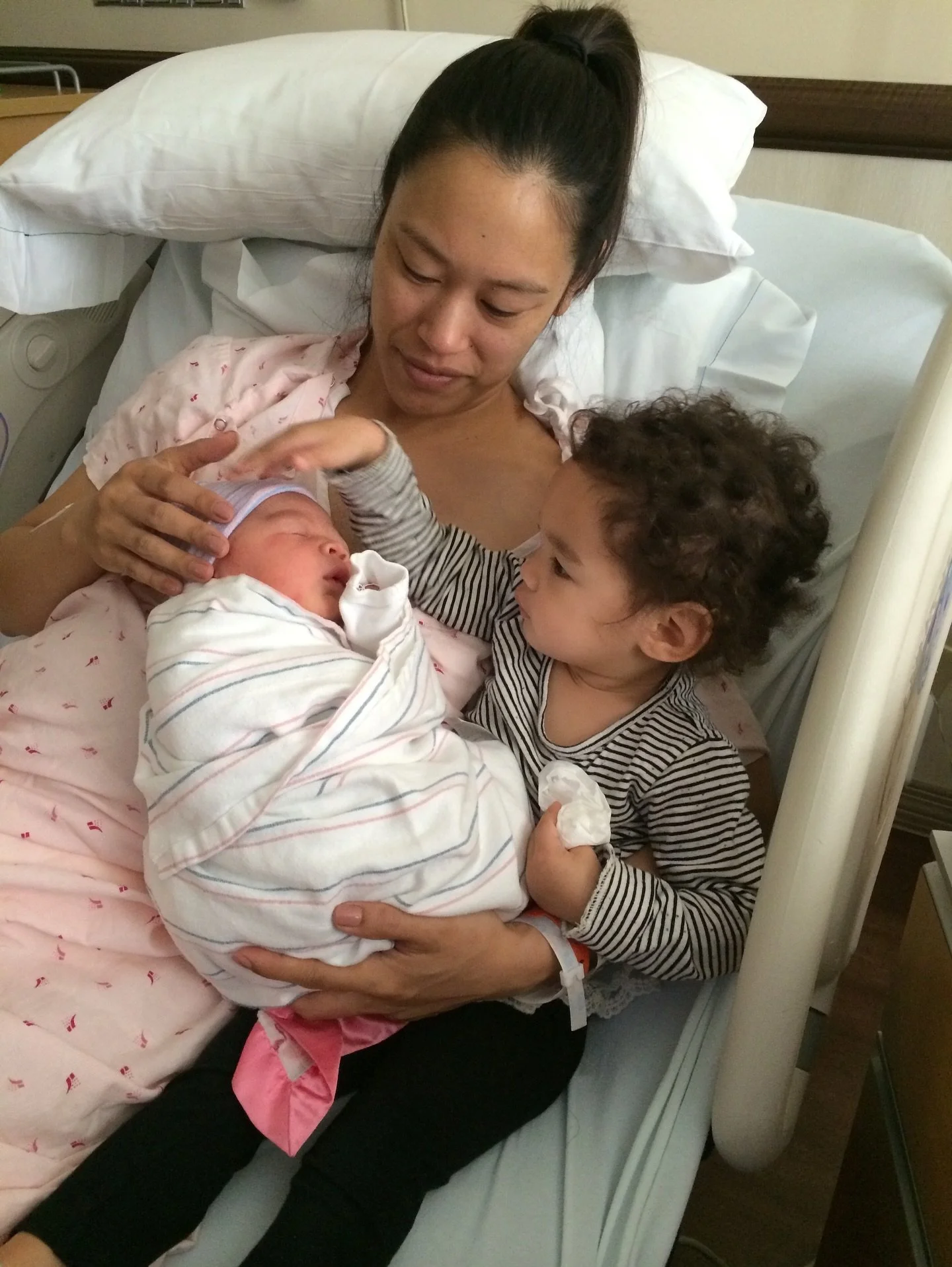 Continuing to walk down 2016 memory lane and my heart is grateful for the memories of so many blessings. The path behind is never forgotten and only embedded into our souls forever.
#decadelater #2016