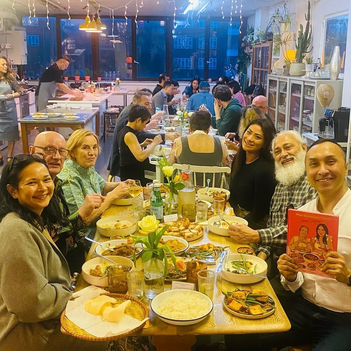 Cooking for fellow foodies in London has been an absolute joy. I want to express my heartfelt gratitude to everyone who attended my inaugural Eurasian Table Supperclub. It was immensely satisfying to see empty plates and smiling faces, especially fro