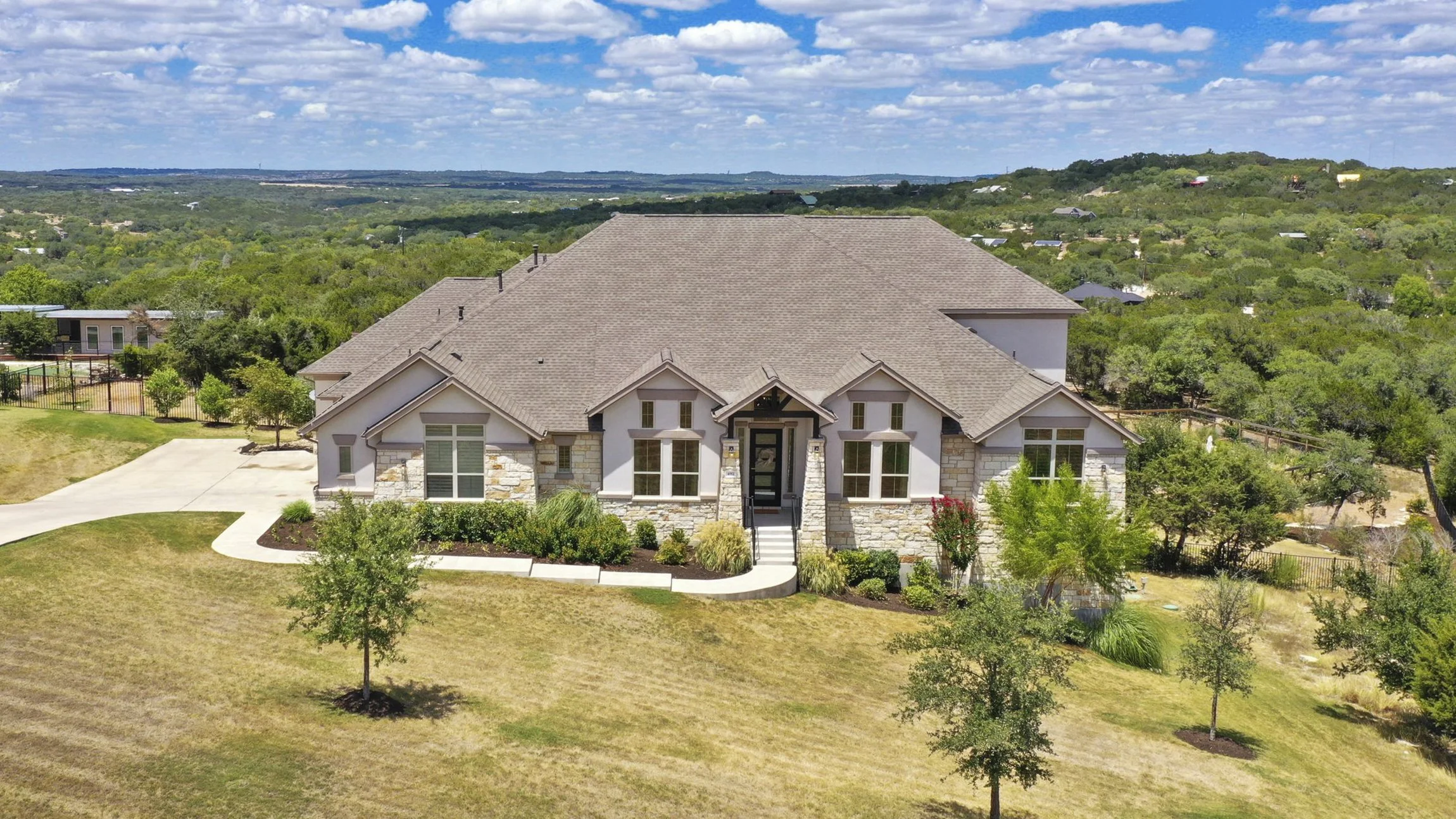 JenniferCubas2023_001 (2).jpeg