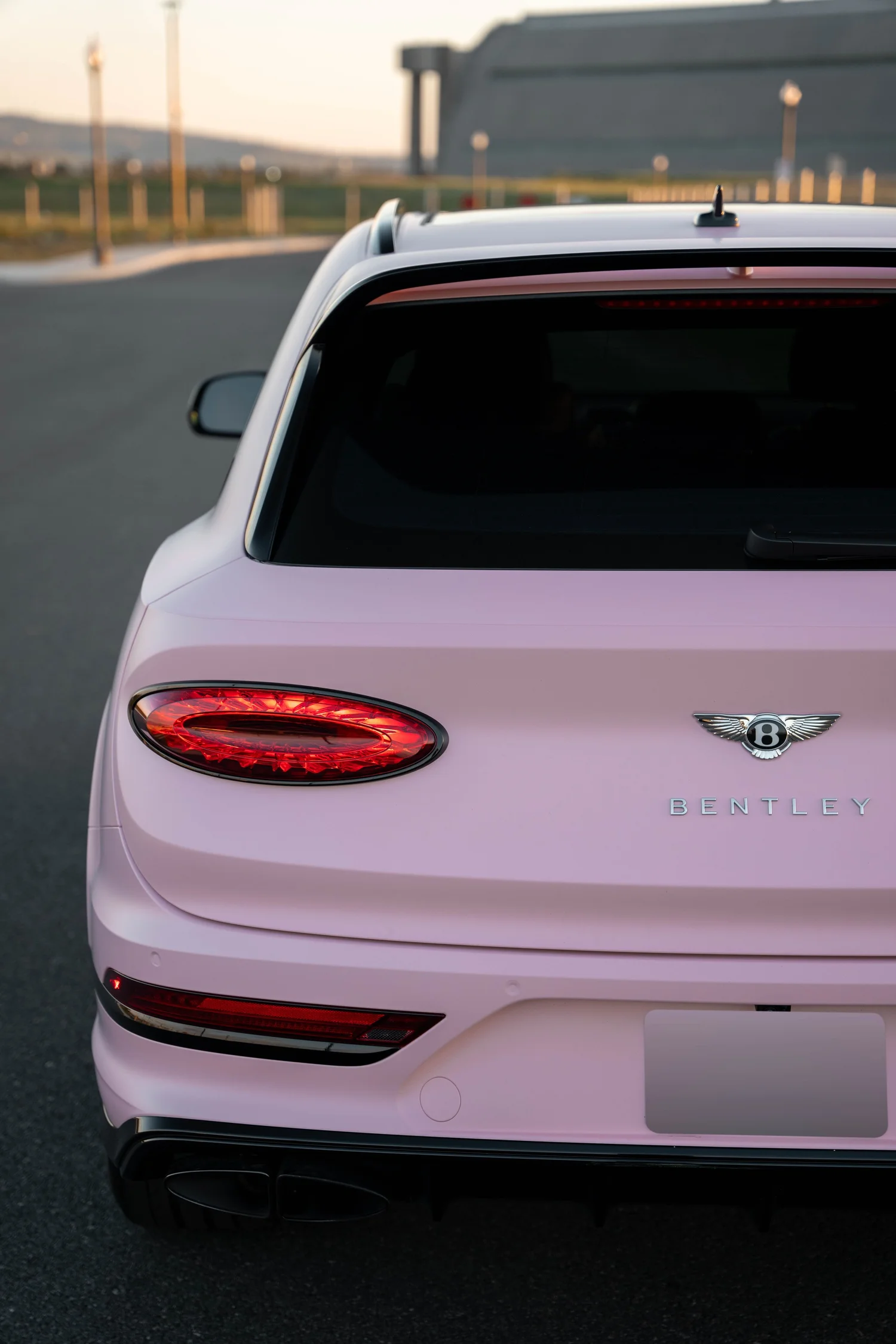 Bentley Bentayga after Vinyl Wrap, rear bumper and taillight detail